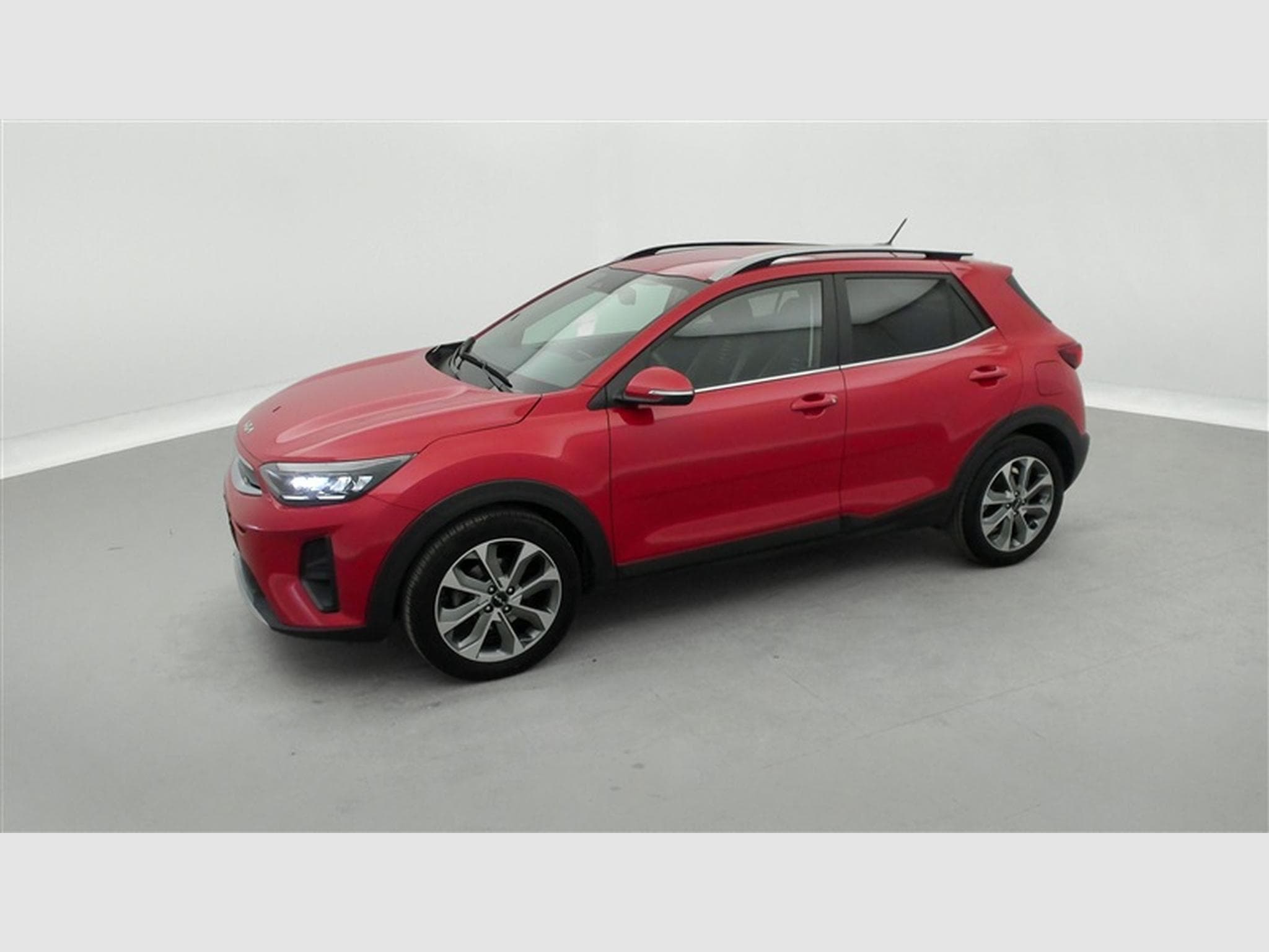 Kia Stonic 1.0 T Inspire Plus ISG (2024) - Photo 20