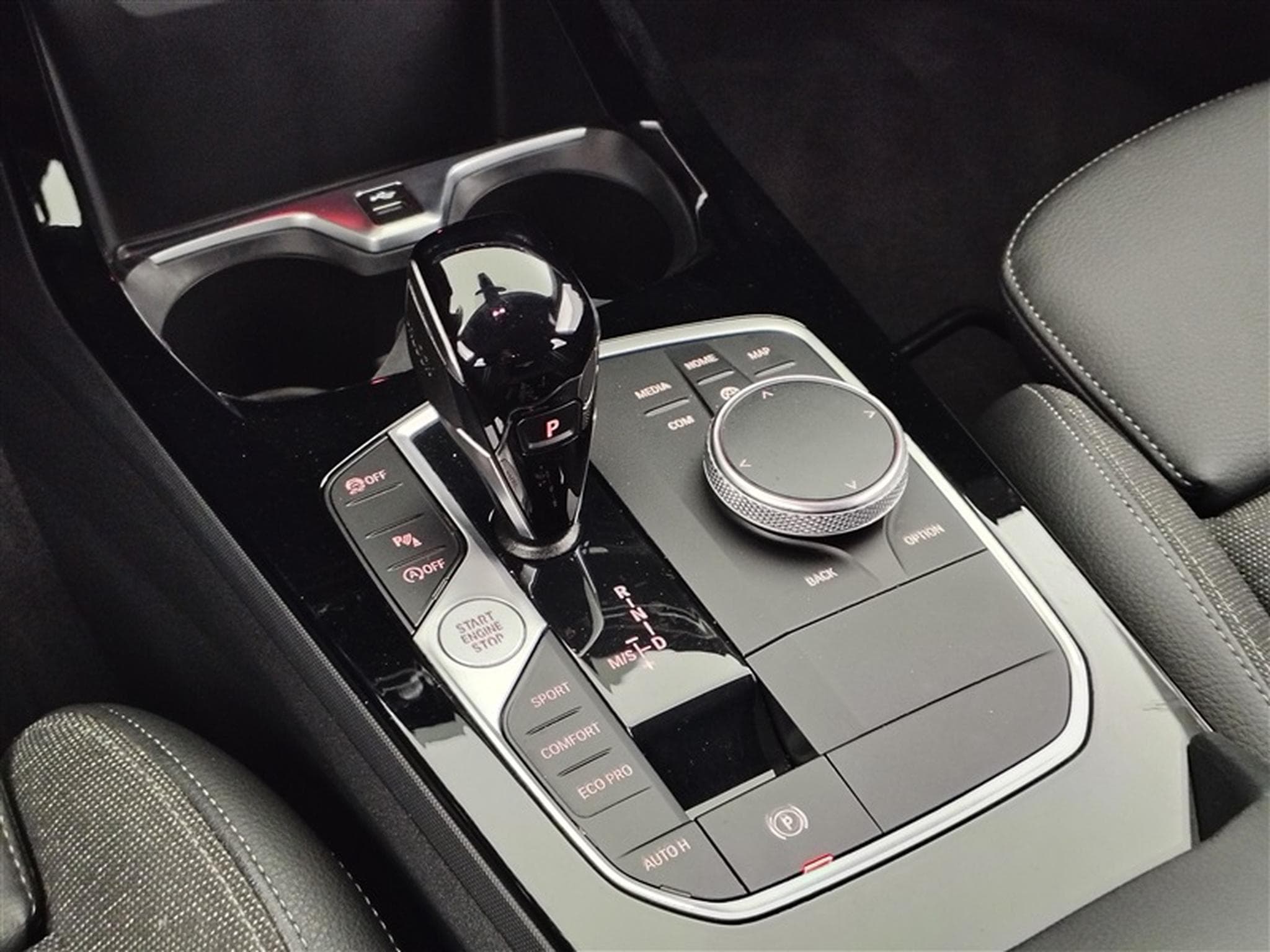 BMW 218 GranCoupé 218iA Sportline NAVI / FULL LED / CLIM (2023) - Photo 12