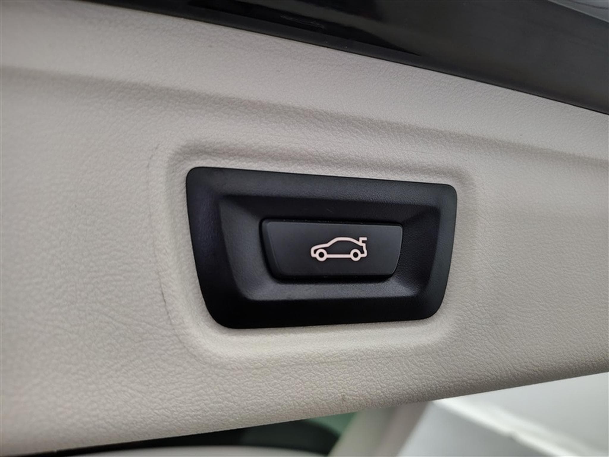 BMW 318 318iA Touring Sport Line Navi Cockpit/LED/CAMERA (2021) - Photo 20