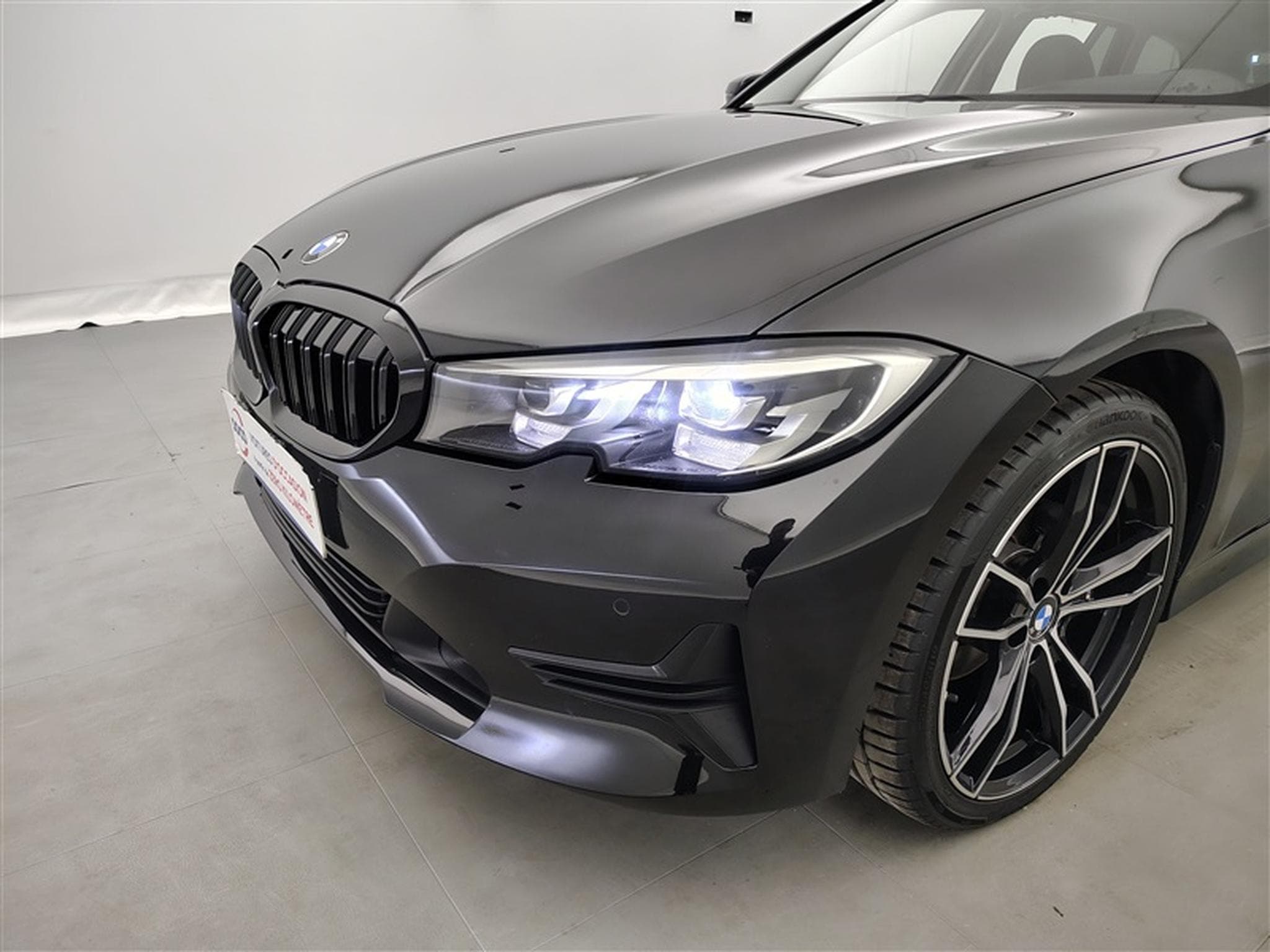 BMW 318 318iA Touring Sport Line Navi Cockpit/LED/CAMERA (2021) - Photo 15