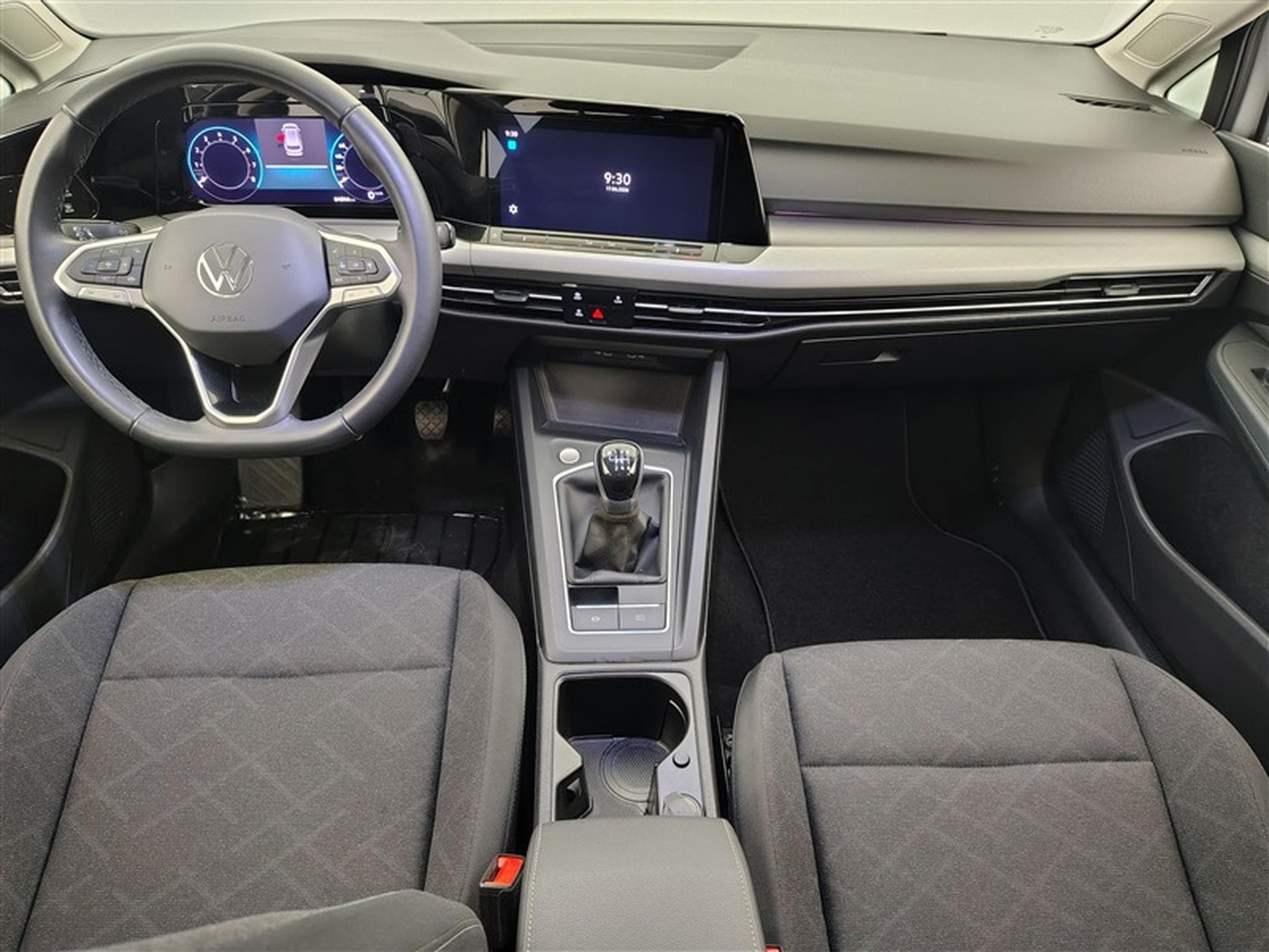 VW Golf 1.0 TSI Life NAVI/FULL LED/JA/PDC (2024) - Photo 8
