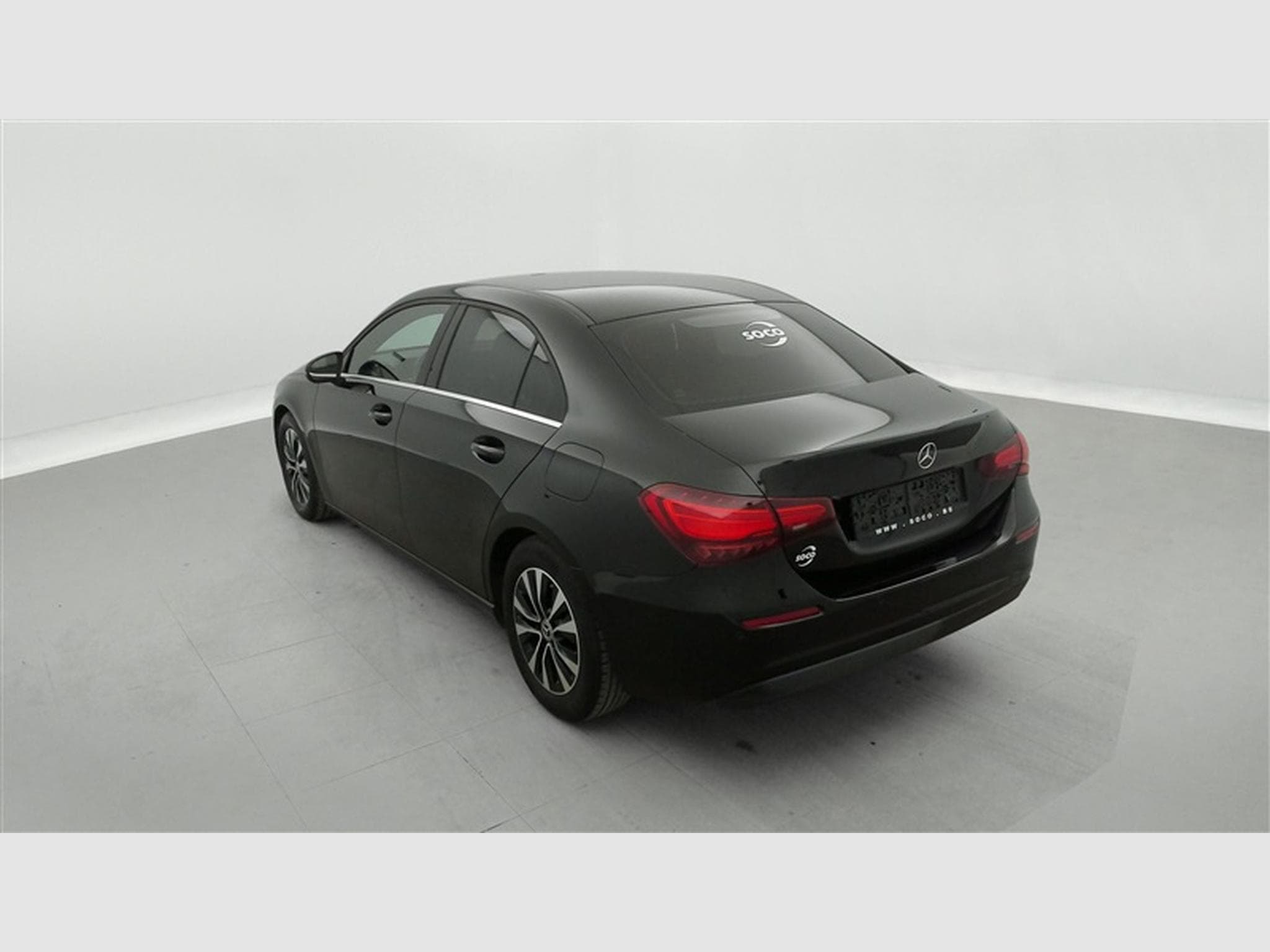 Mercedes A 180 A180 d Business Line AUTO/S-CUIR/NAVI/FULL LED/JA/PDC (2023) - Photo 2