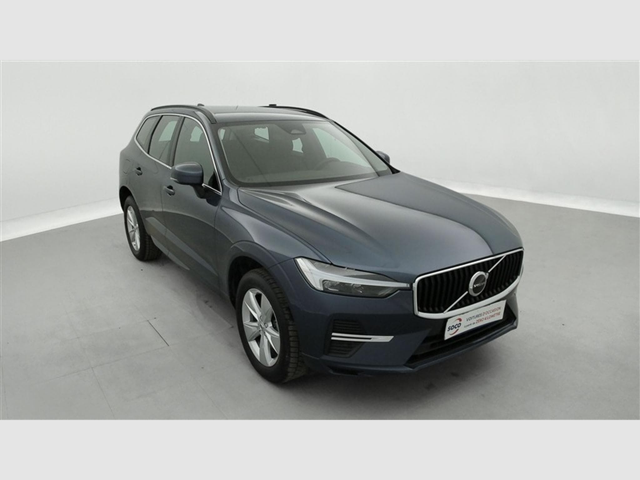 Volvo XC60 2.0 B4 MHEV Core CARPLAY / FULL LED (2024) - Photo 23