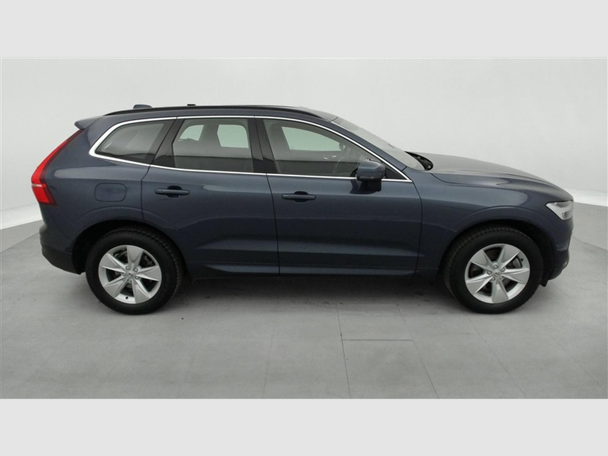 Volvo XC60 2.0 B4 MHEV Core CARPLAY / FULL LED (2024) - Photo 25