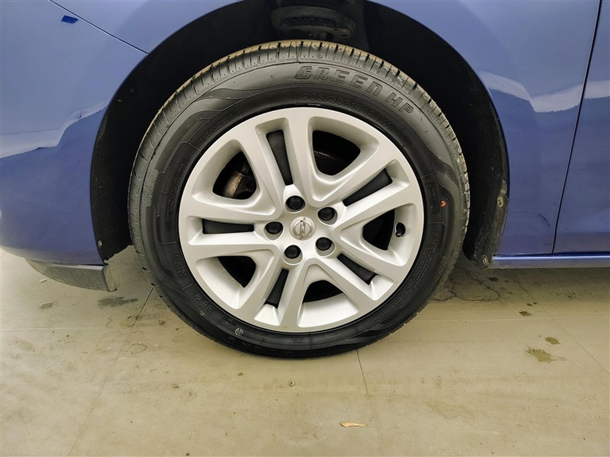 Opel Astra Sports Tourer 1.2 Turbo Edition NAVI/PDC (2022) - Photo 6