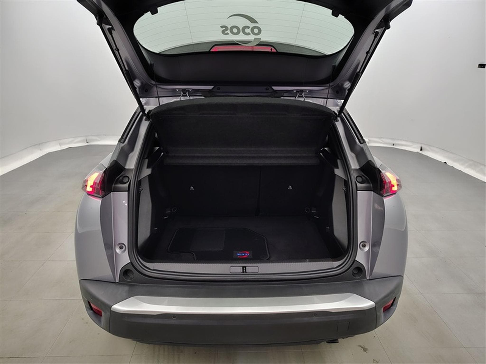 Peugeot 2008 1.2 PureTech 100cv Active CARPLAY / CAMERA (2023) - Photo 13
