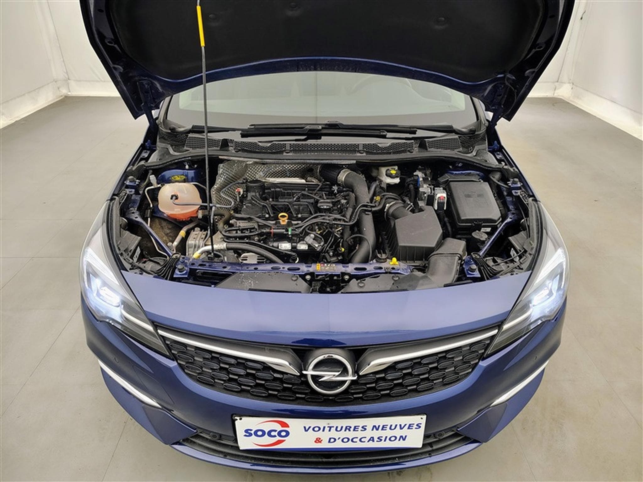 Opel Astra Sports Tourer 1.2 Turbo Edition NAVI/PDC (2022) - Photo 18