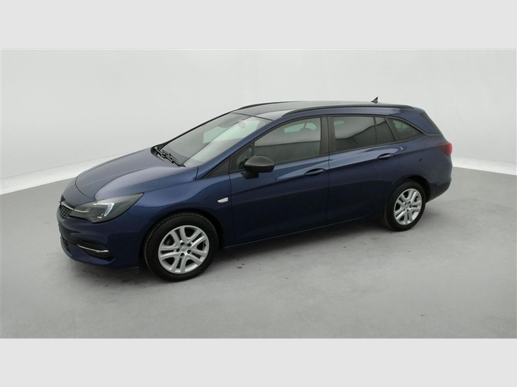Opel Astra Sports Tourer 1.2 Turbo Edition NAVI/PDC (2022) - Photo 21