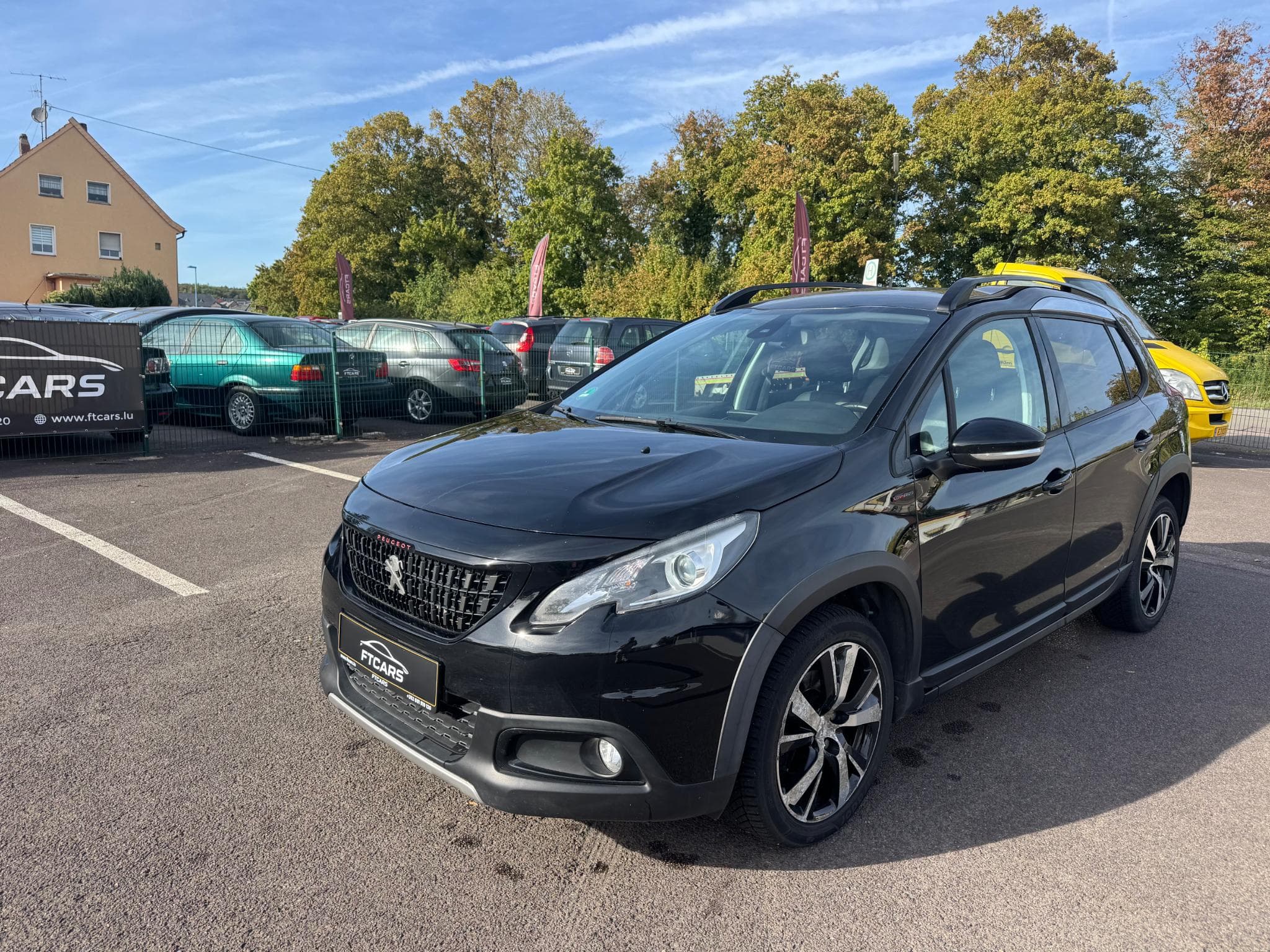 Peugeot 2008 1.6 BlueHDi GT line (2017) - Photo 1