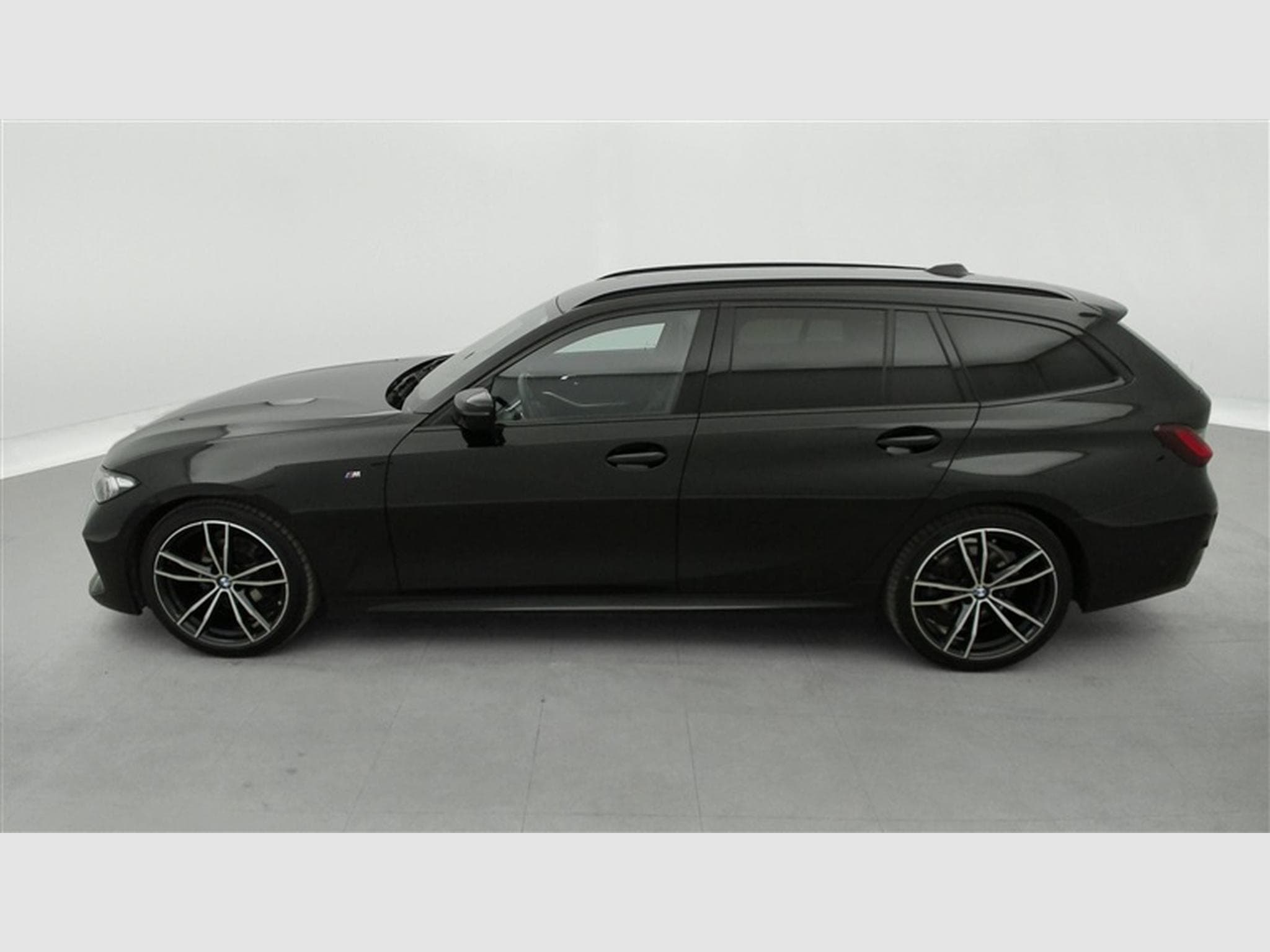 BMW 318 Touring 318iA PACK M ALCANTARA/CAM/CARPLAY (2024) - Photo 3