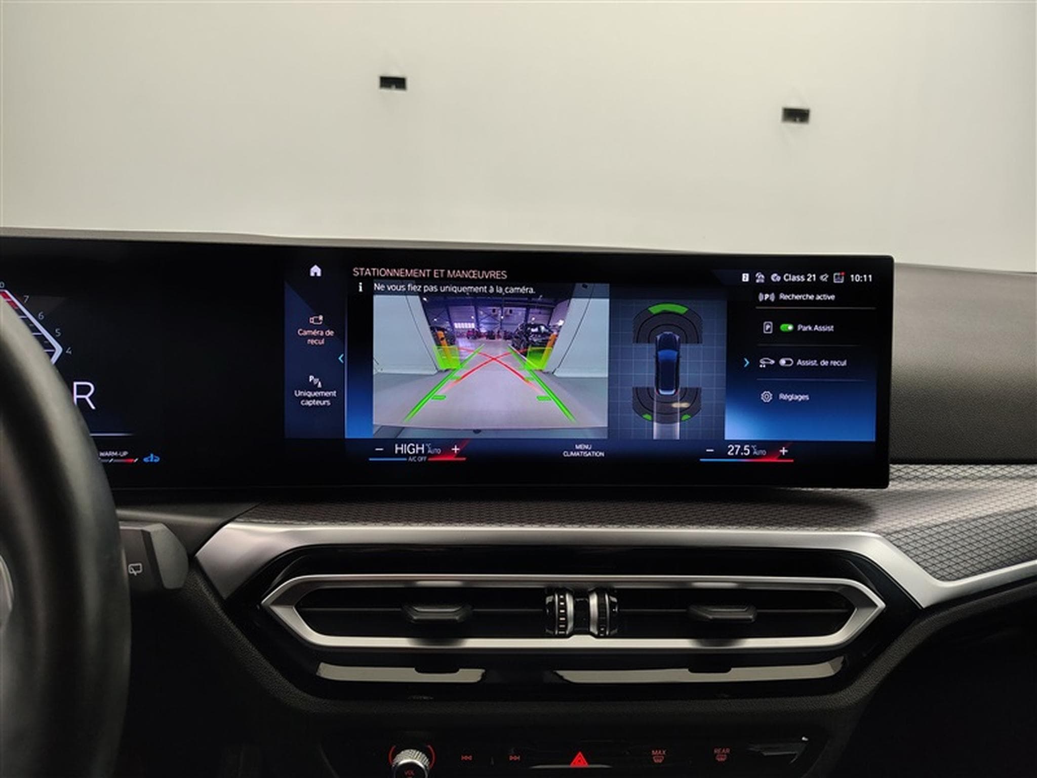 BMW 318 Touring 318iA PACK M ALCANTARA/CAM/CARPLAY (2024) - Photo 18