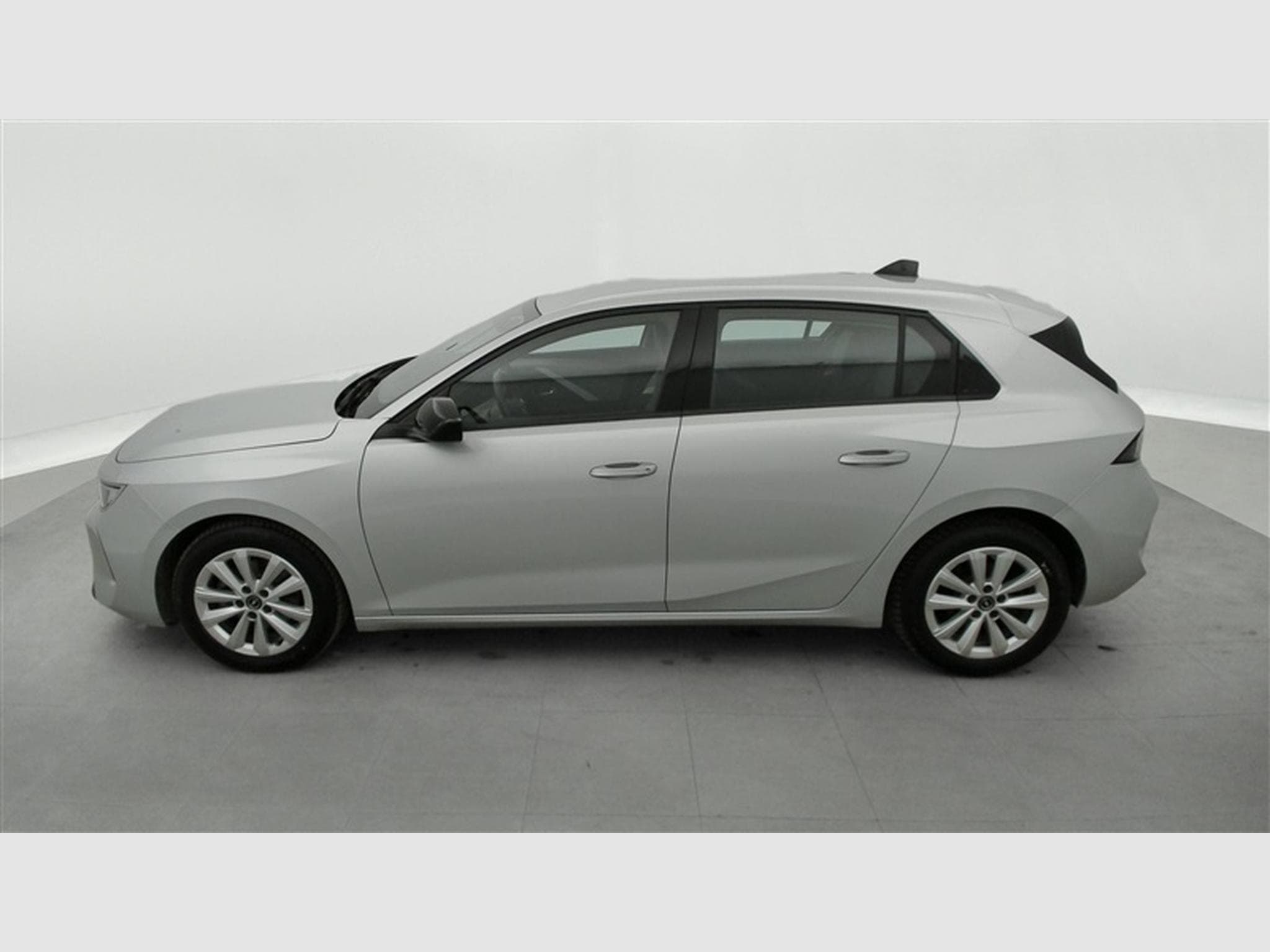 Opel Astra 1.2 Turbo Edition NAVI/FULL LED/JA/PDC (2022) - Photo 3