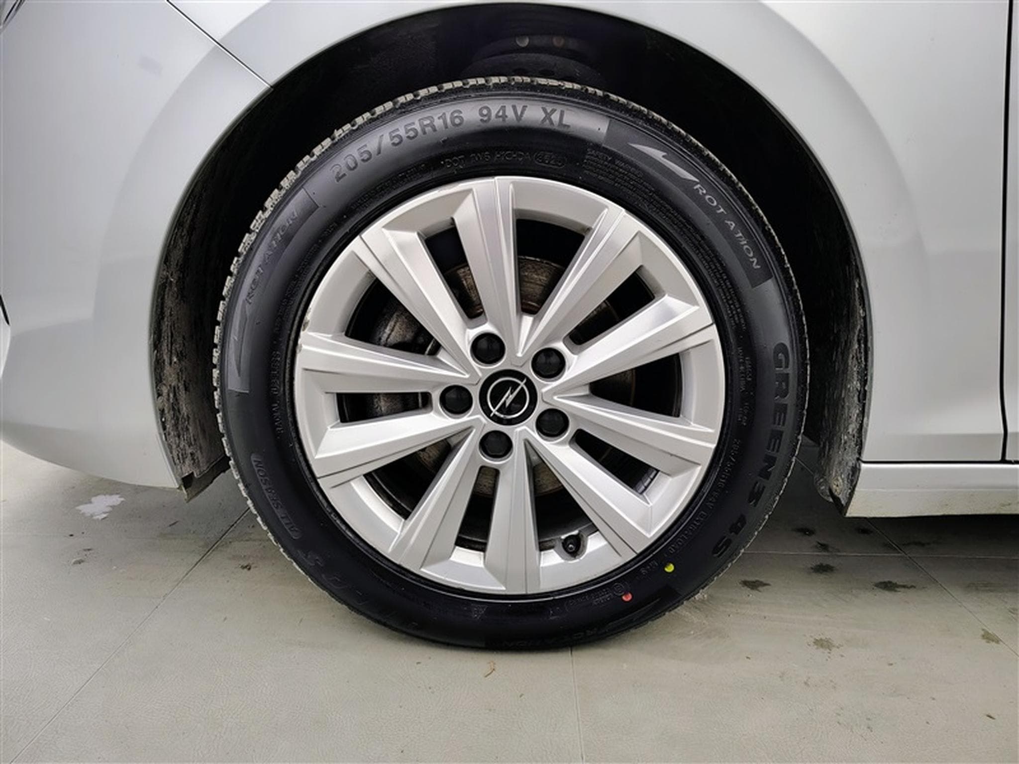 Opel Astra 1.2 Turbo Edition NAVI/FULL LED/JA/PDC (2022) - Photo 6
