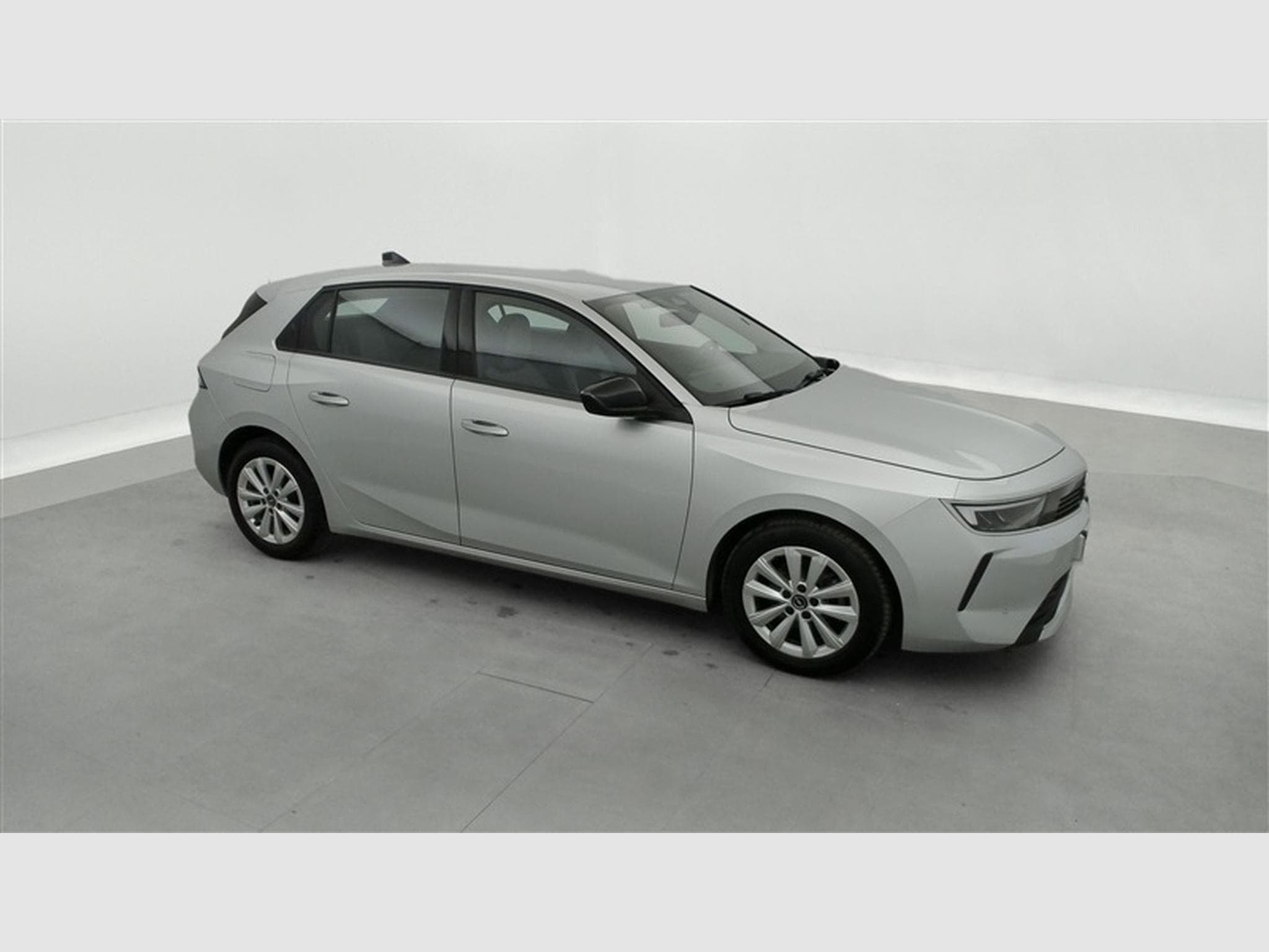 Opel Astra 1.2 Turbo Edition NAVI/FULL LED/JA/PDC (2022) - Photo 23