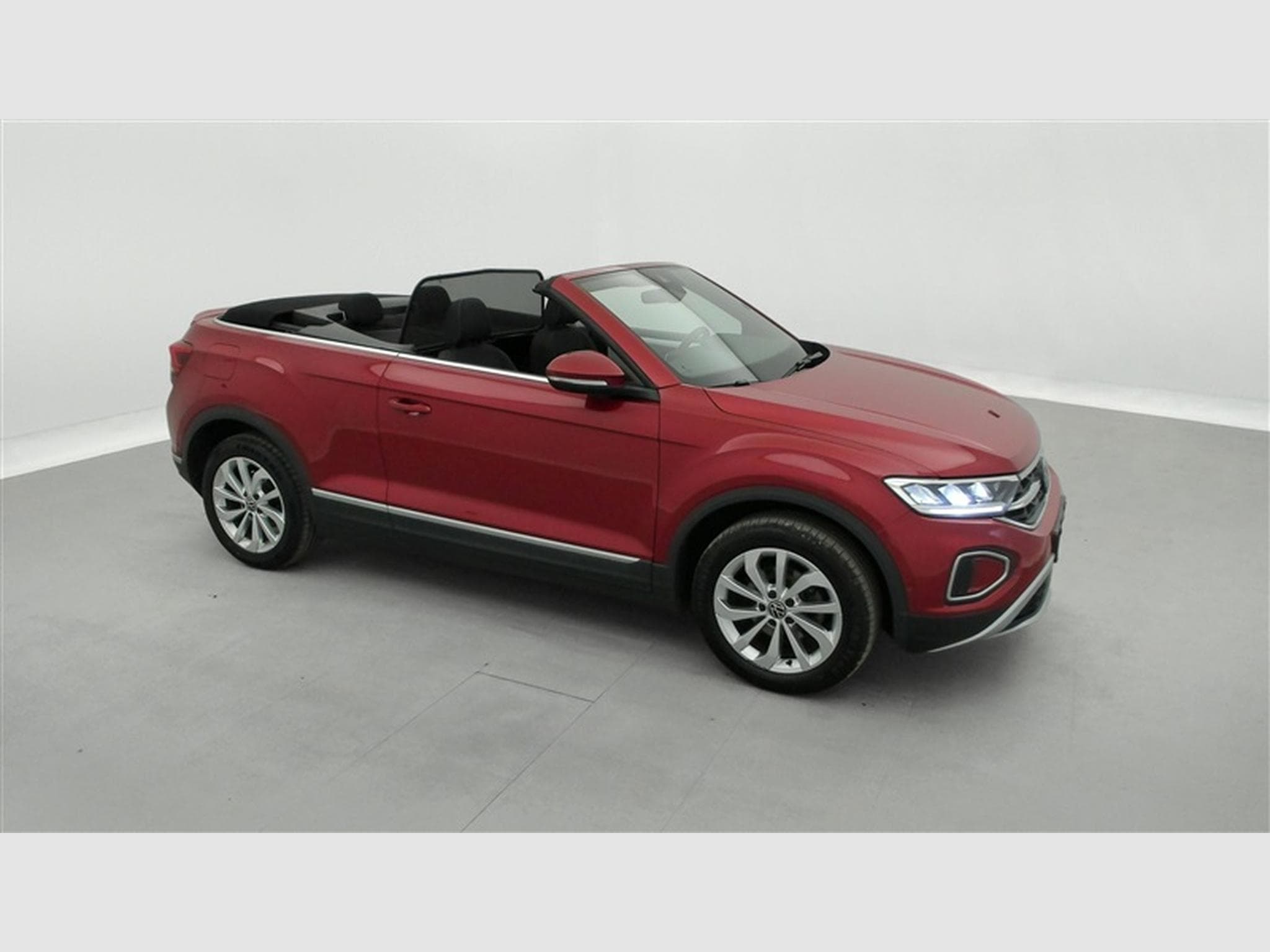 VW T-Roc Cabriolet 1.5 TSI Style NAVI / FULL LED / CLIM (2023) - Photo 24