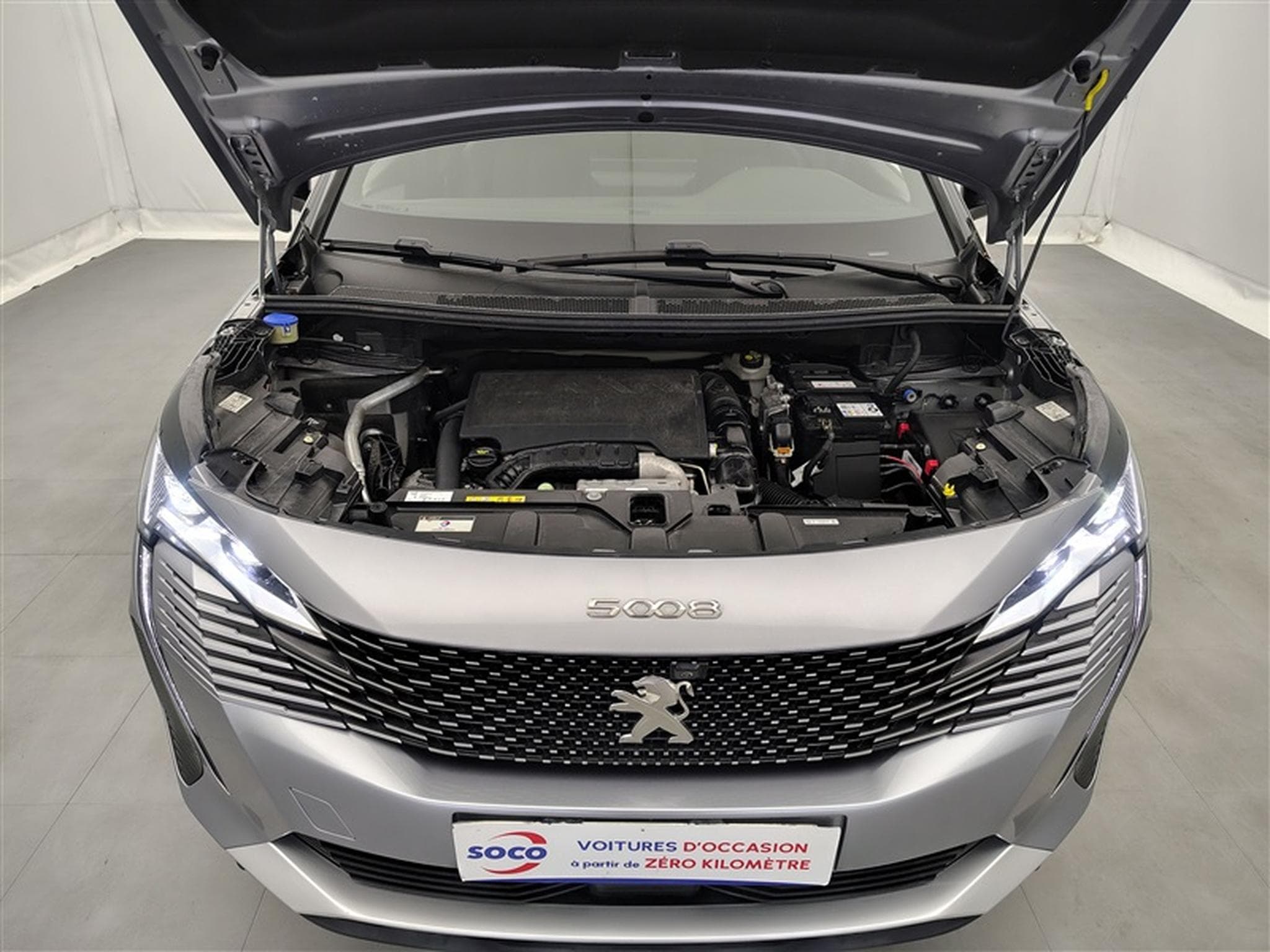 Peugeot 5008 1.2 PureTech 130cv EAT8 GT 7pl. NAVI / FULL LED / PANO / CAM (2023) - Photo 21