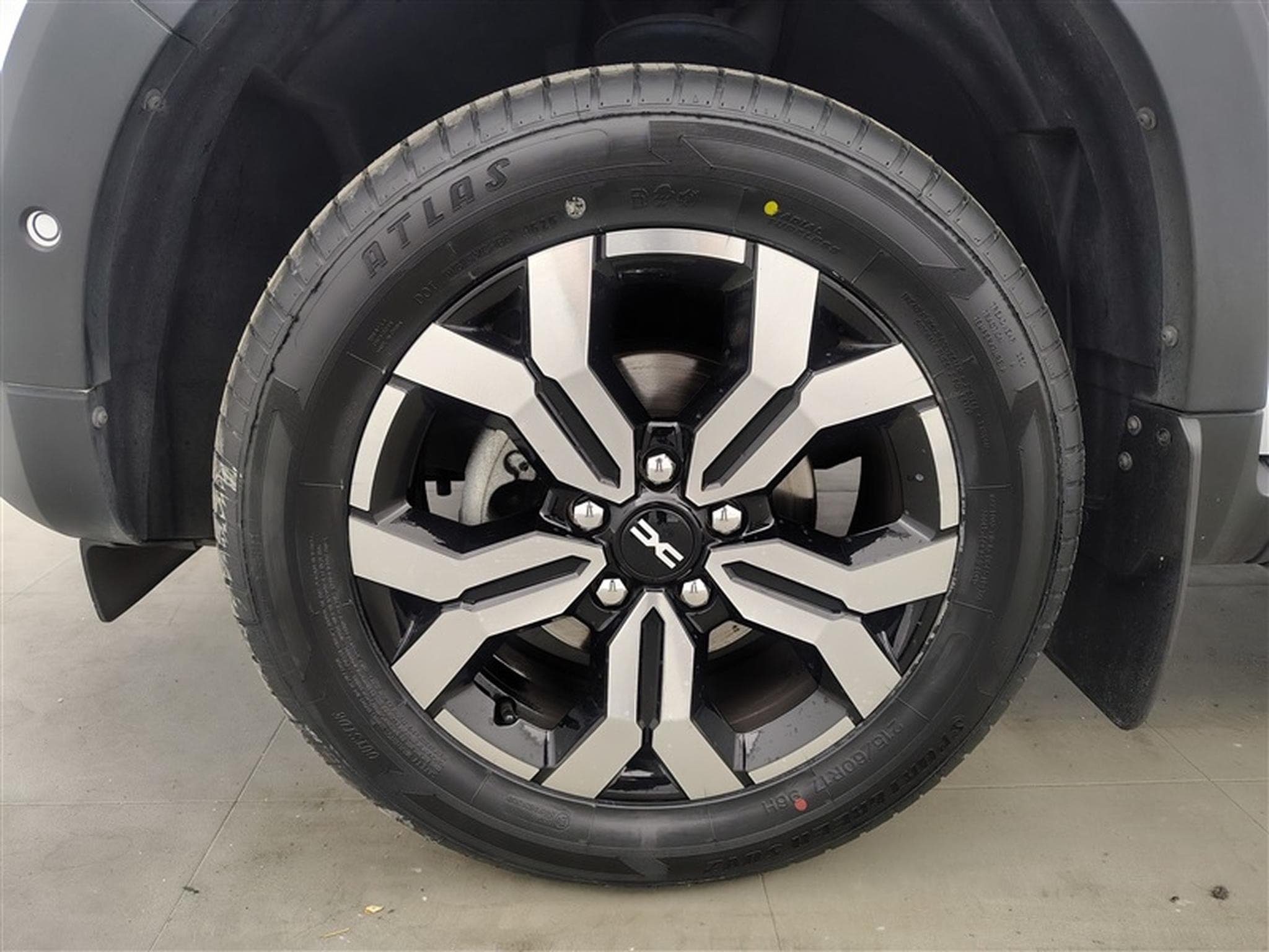 Dacia Duster 1.3 TCe 130cv Journey NAVI / FULL LED / CAMERA / JA 17" (2023) - Photo 6