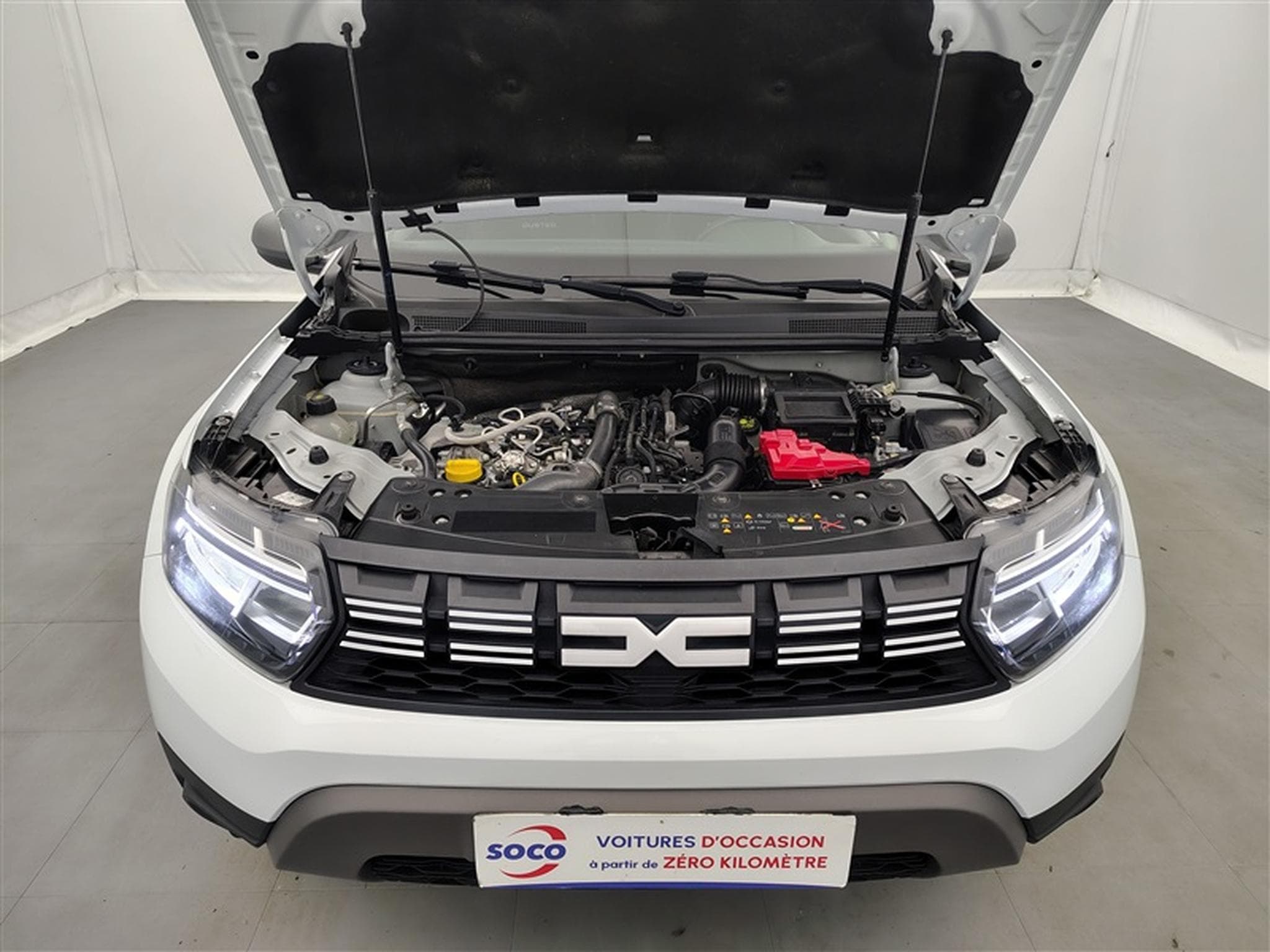 Dacia Duster 1.3 TCe 130cv Journey NAVI / FULL LED / CAMERA / JA 17" (2023) - Photo 20