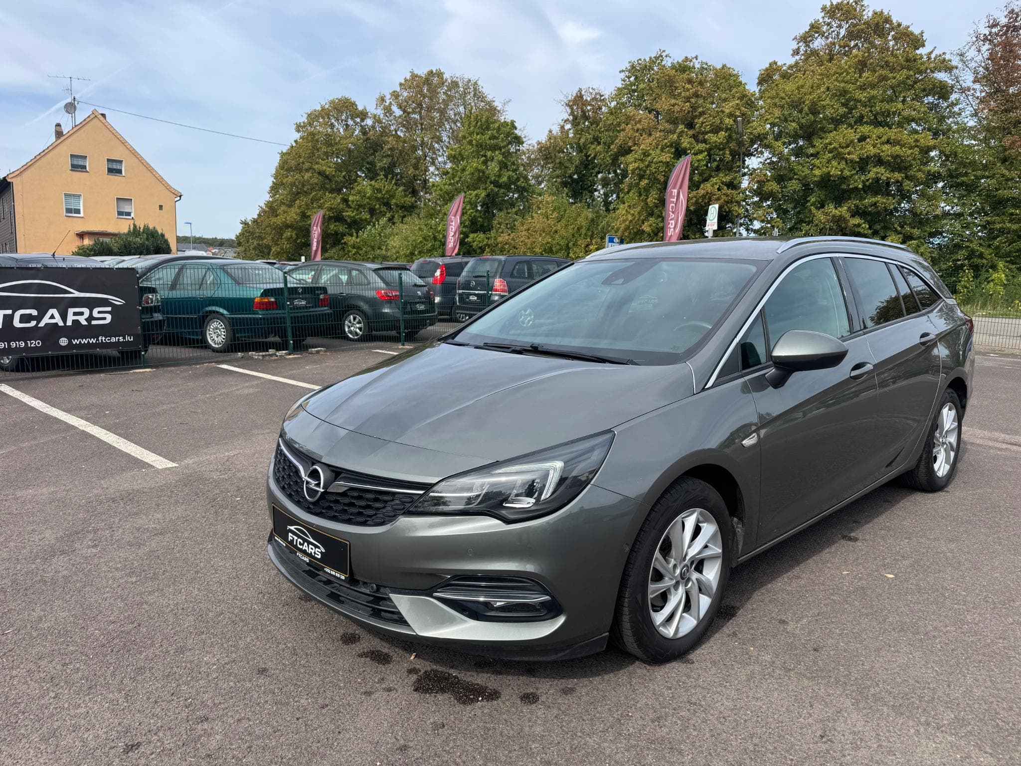 Opel Astra 1.5 diesel AUTOMATIQUE (2020) - Photo 1