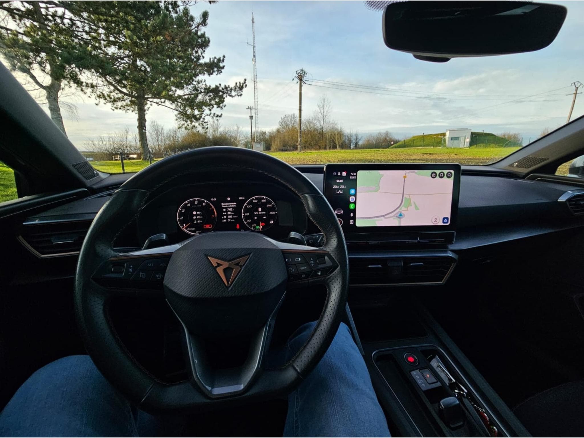 Cupra Leon Cupra leon 2.0 tsi 300ch dsg7 (2023) - Photo 2