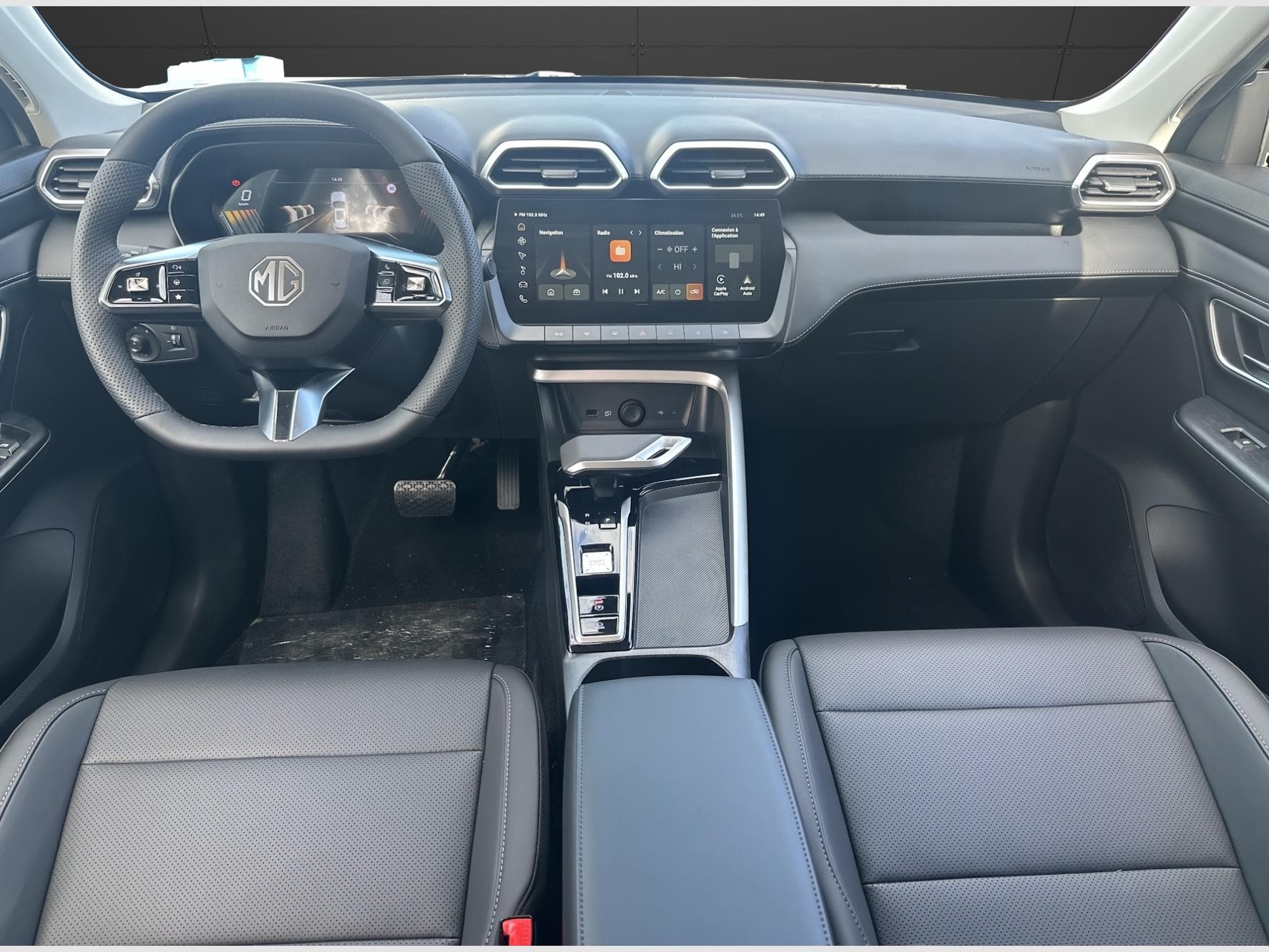 MG ZS MG ZS Luxury 1.5L Hybrid 197HP (2026) - Photo 6
