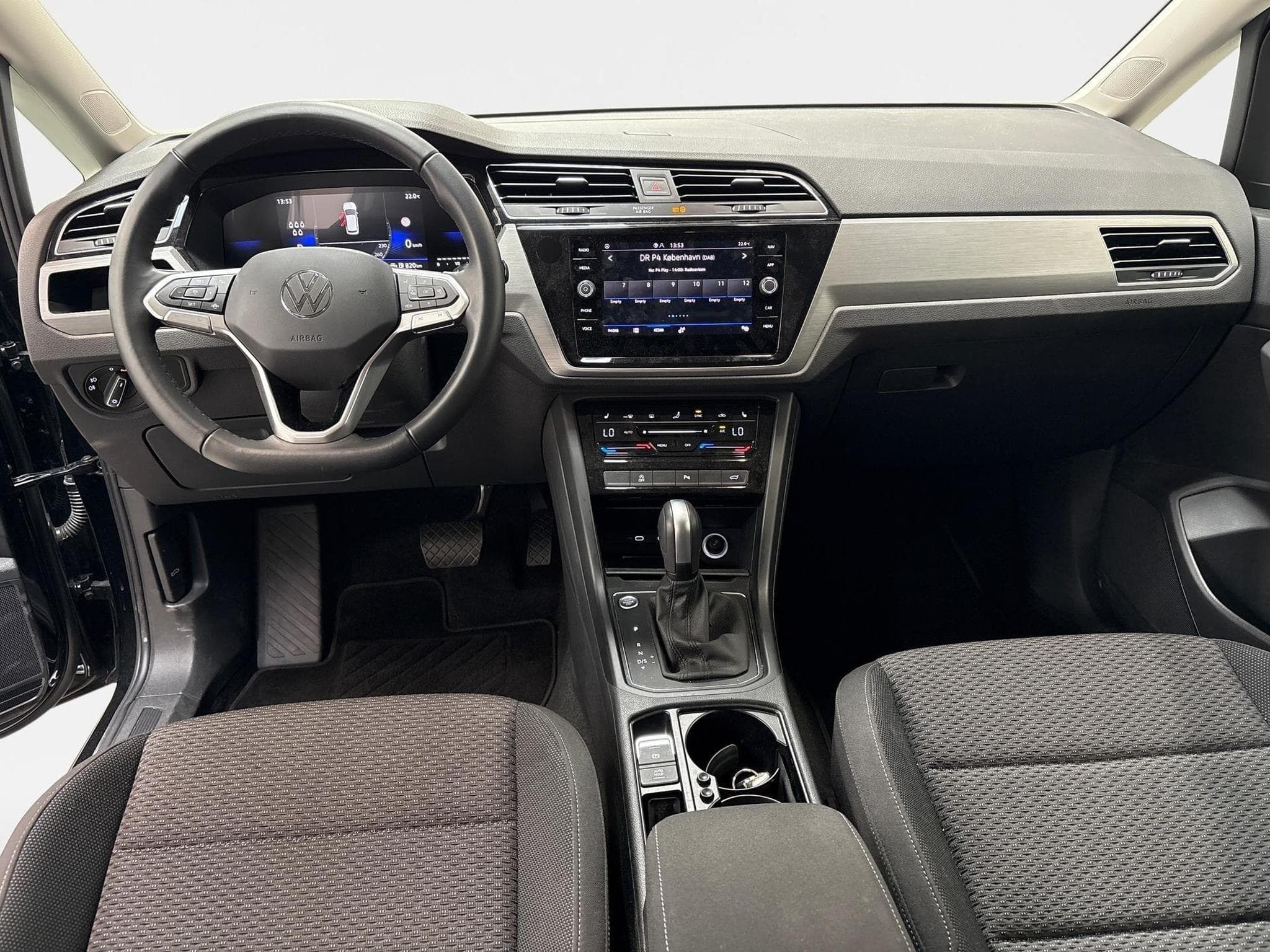 VW Touran Comfortline Edition (2026) - Photo 11