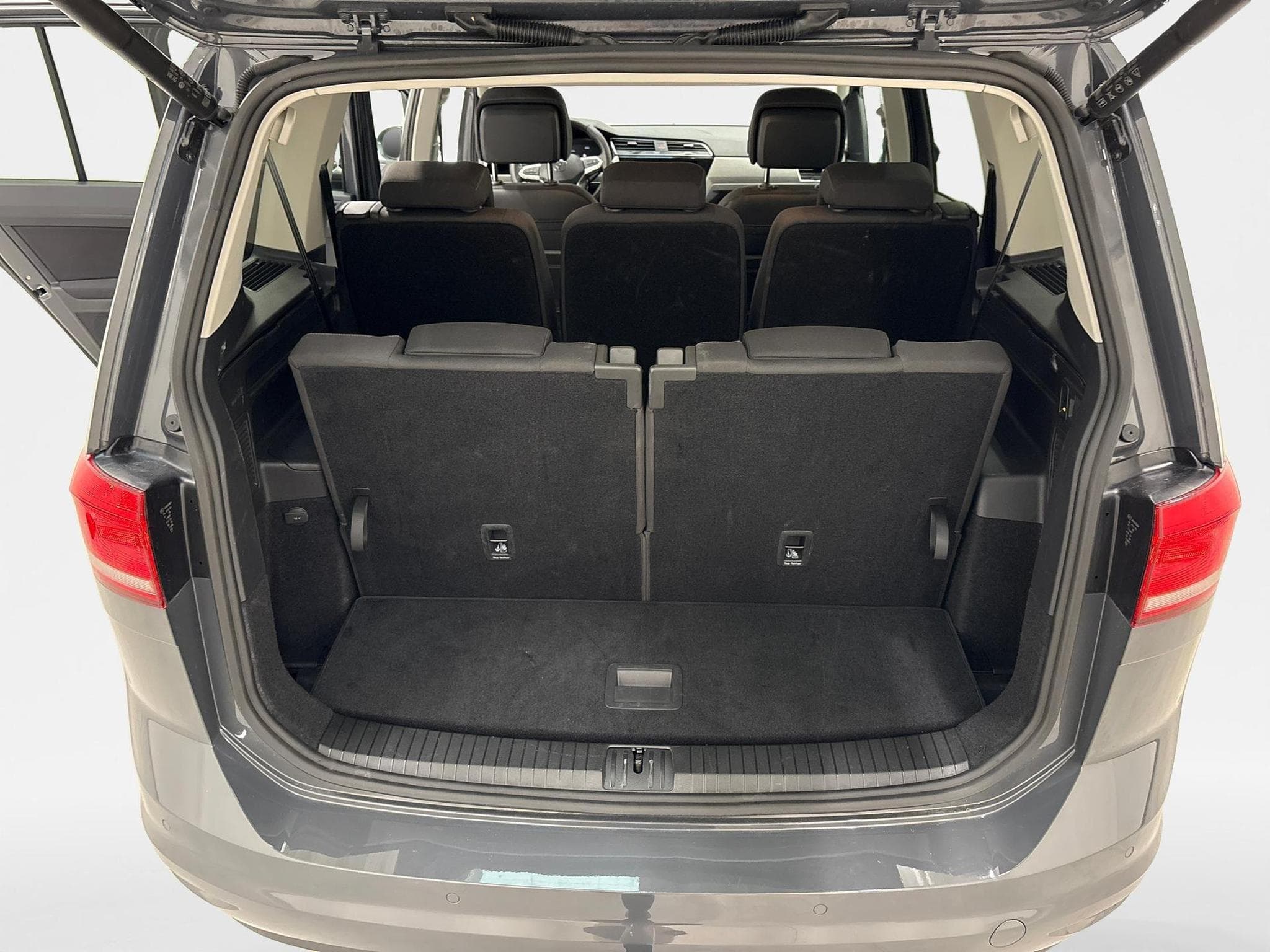 VW Touran Comfortline Edition (2026) - Photo 11