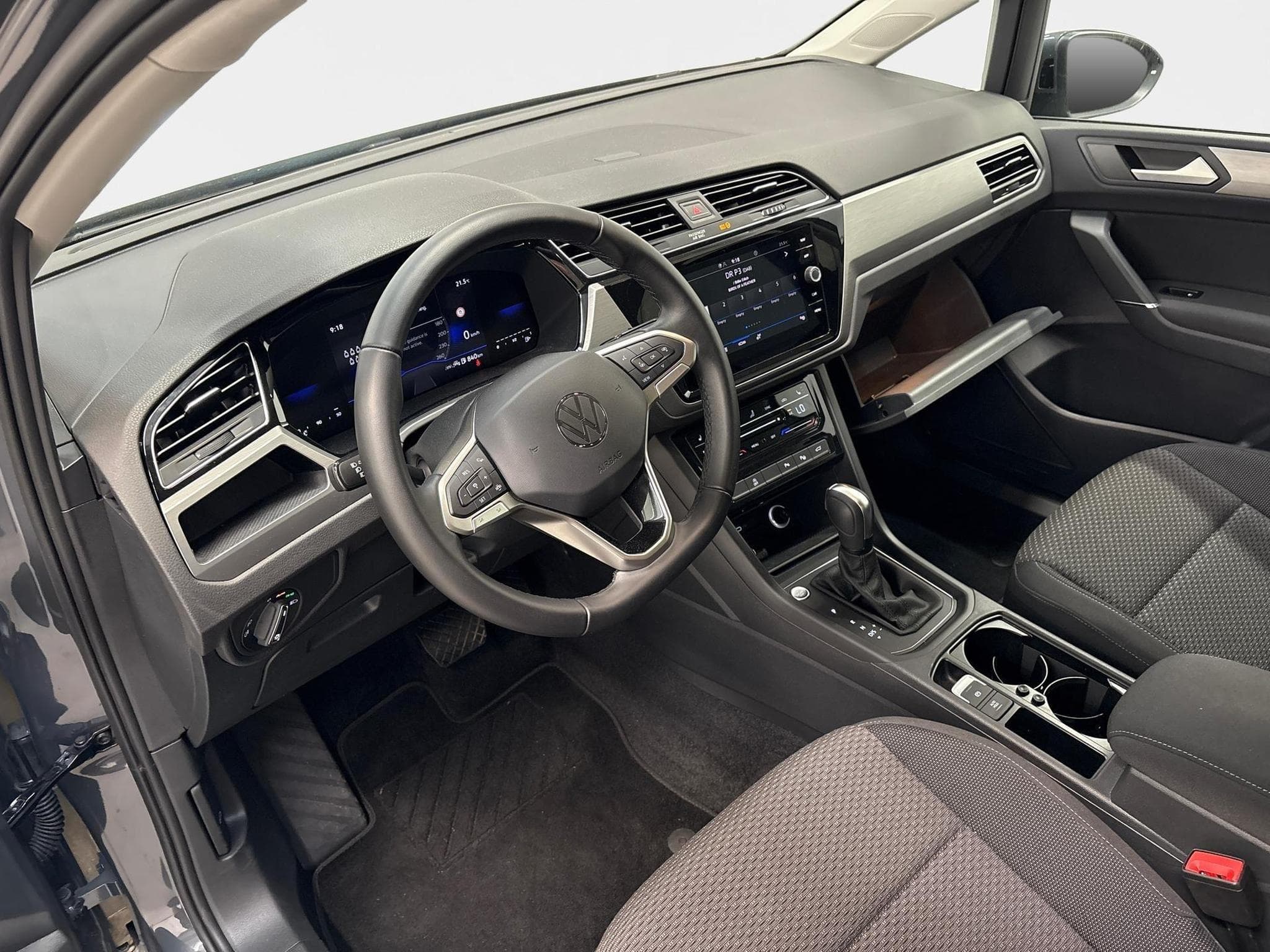 VW Touran Comfortline Edition (2026) - Photo 14