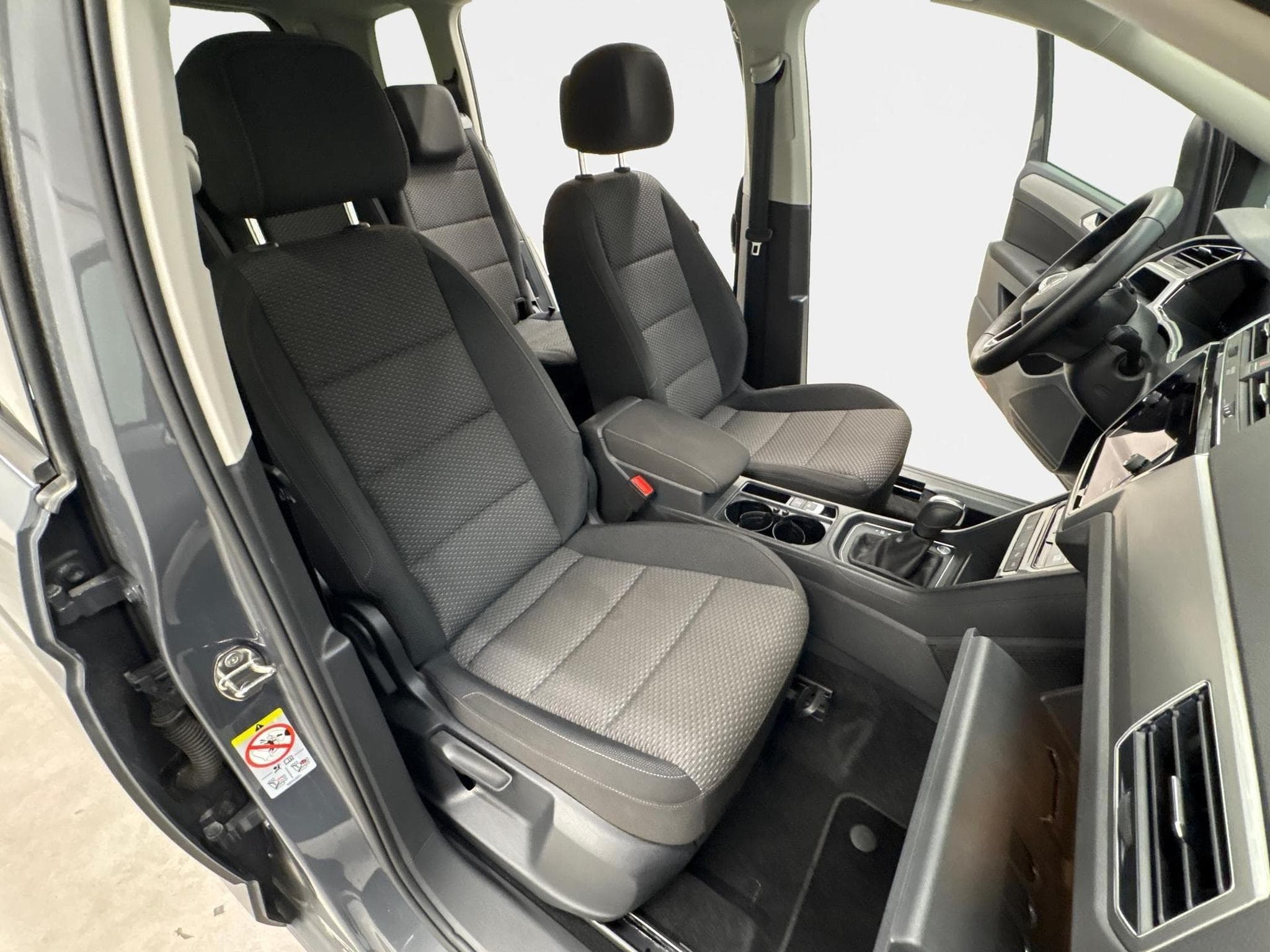 VW Touran Comfortline Edition (2026) - Photo 21