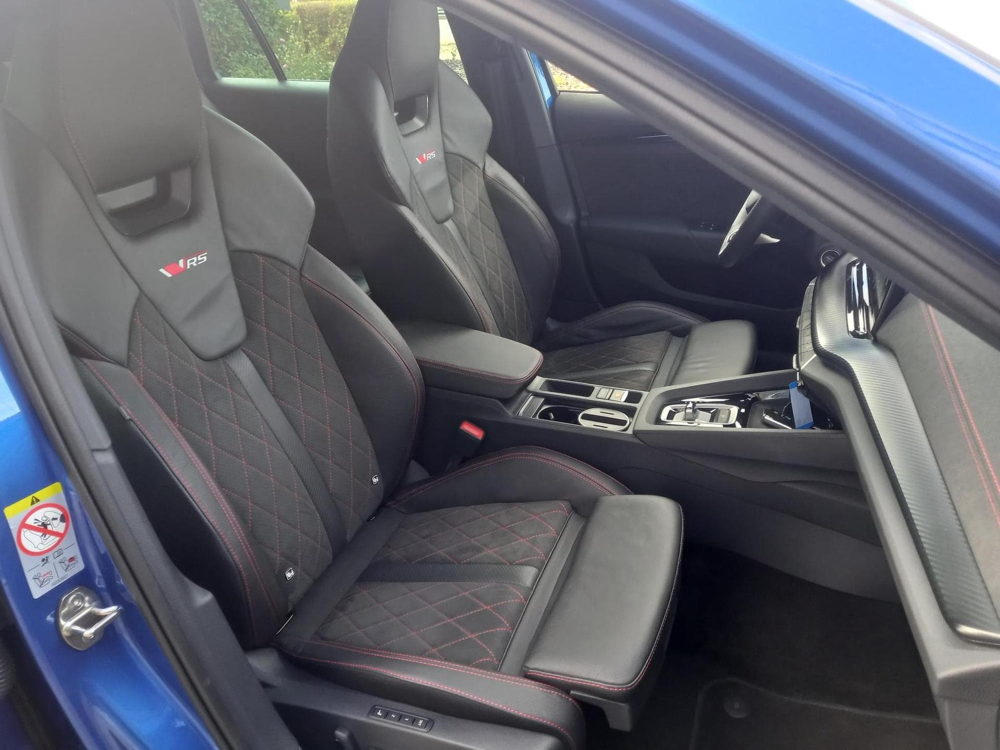 Skoda Octavia RS 2.0 TSI (2025) - Foto 8