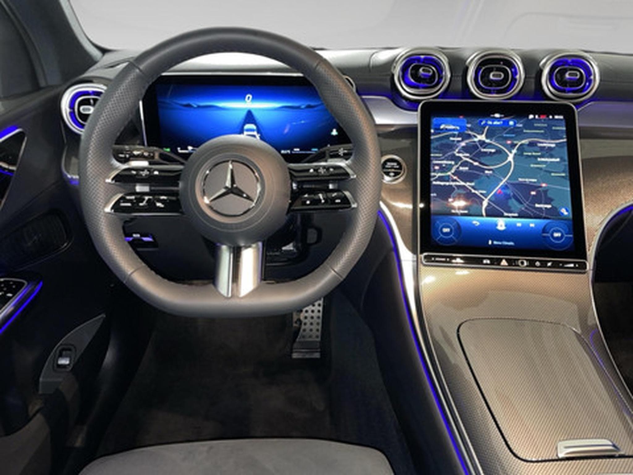 Mercedes GLC 300 2.0 d 4MATIC AMG Line (2025) - Foto 6