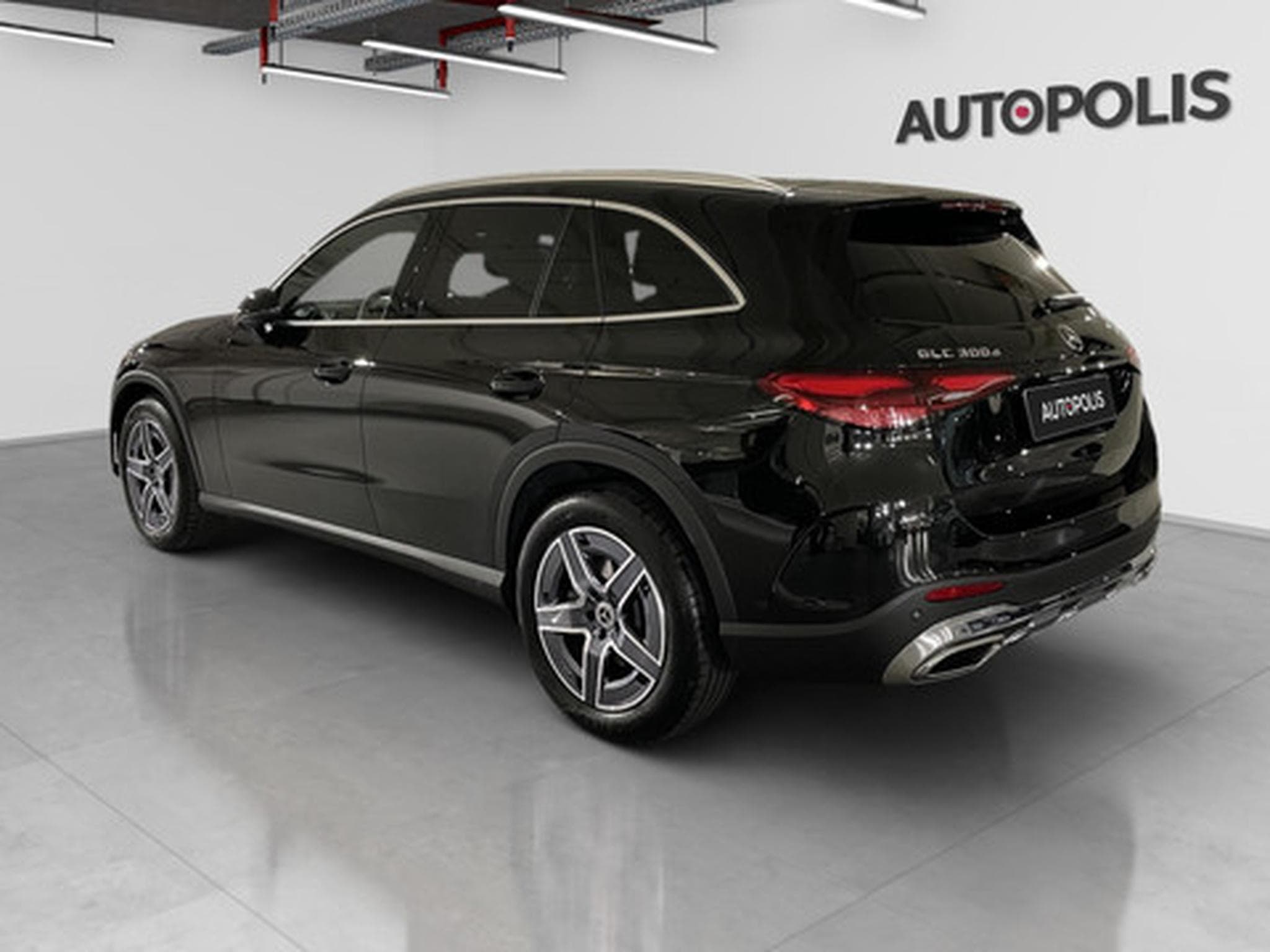 Mercedes GLC 300 2.0 d 4MATIC AMG Line (2025) - Foto 13