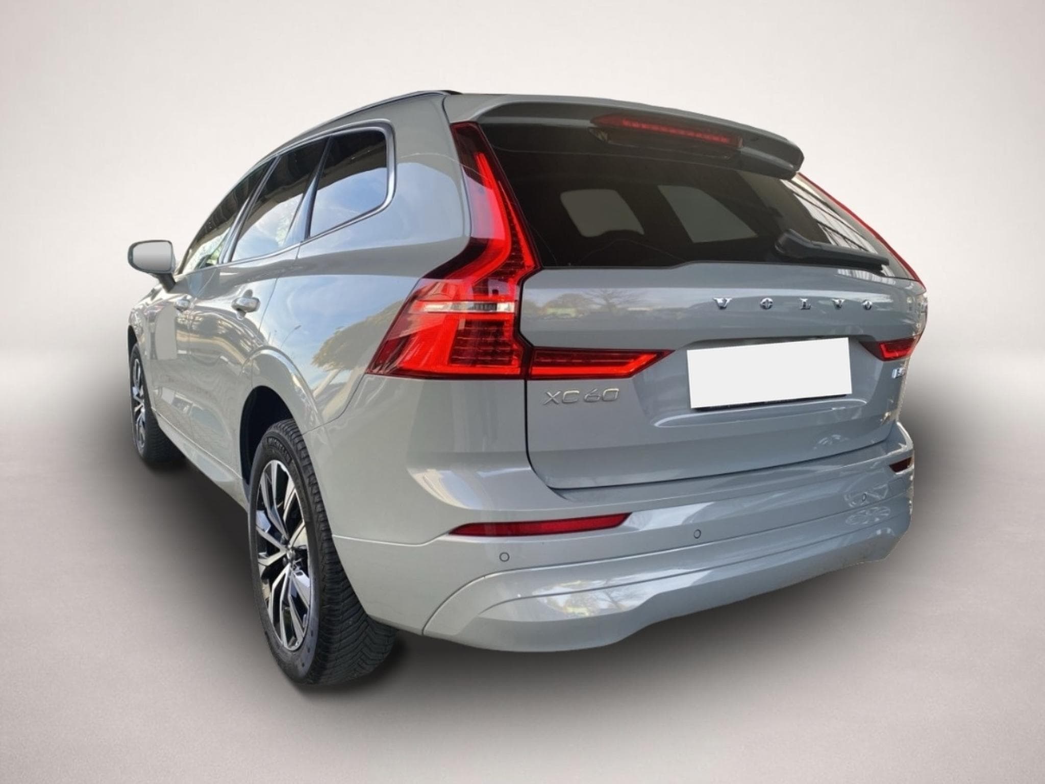 Volvo XC60 (2024) - Photo 3