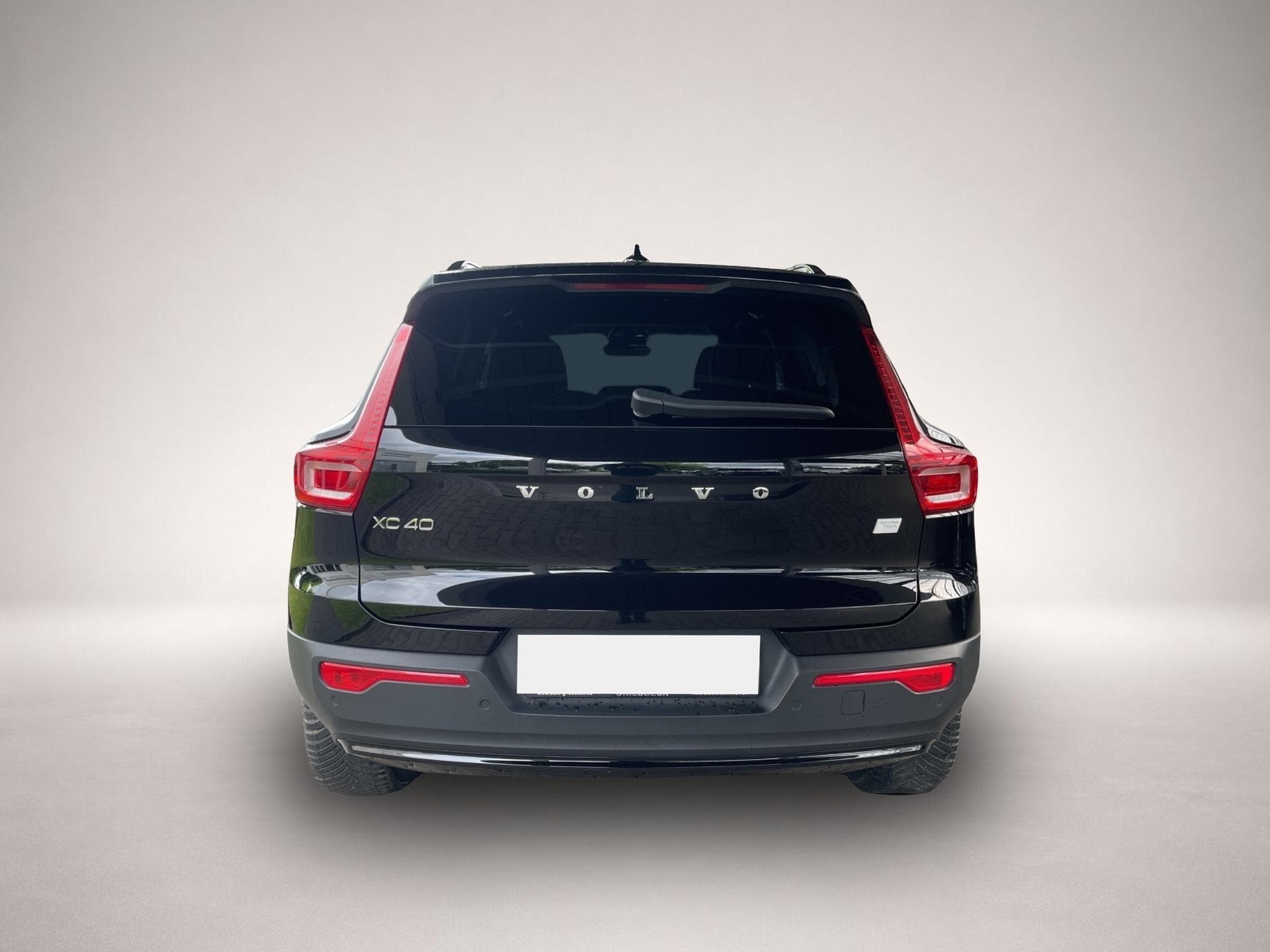 Volvo XC40 (2023) - Photo 4