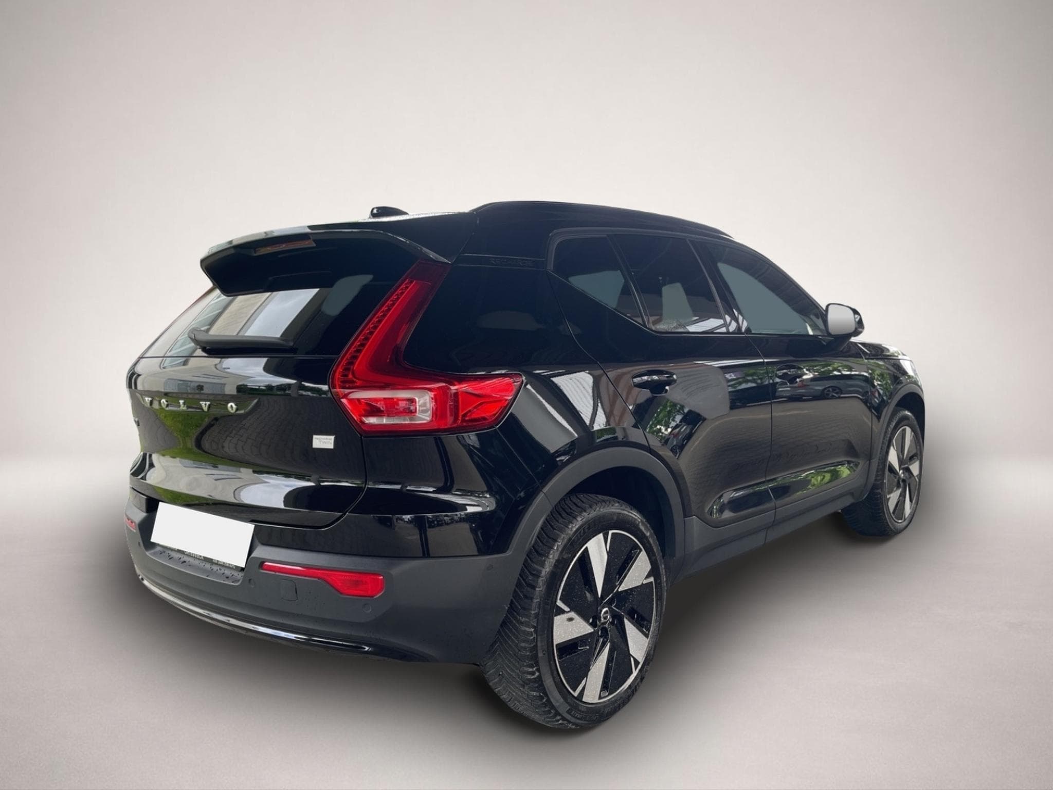 Volvo XC40 (2023) - Photo 5