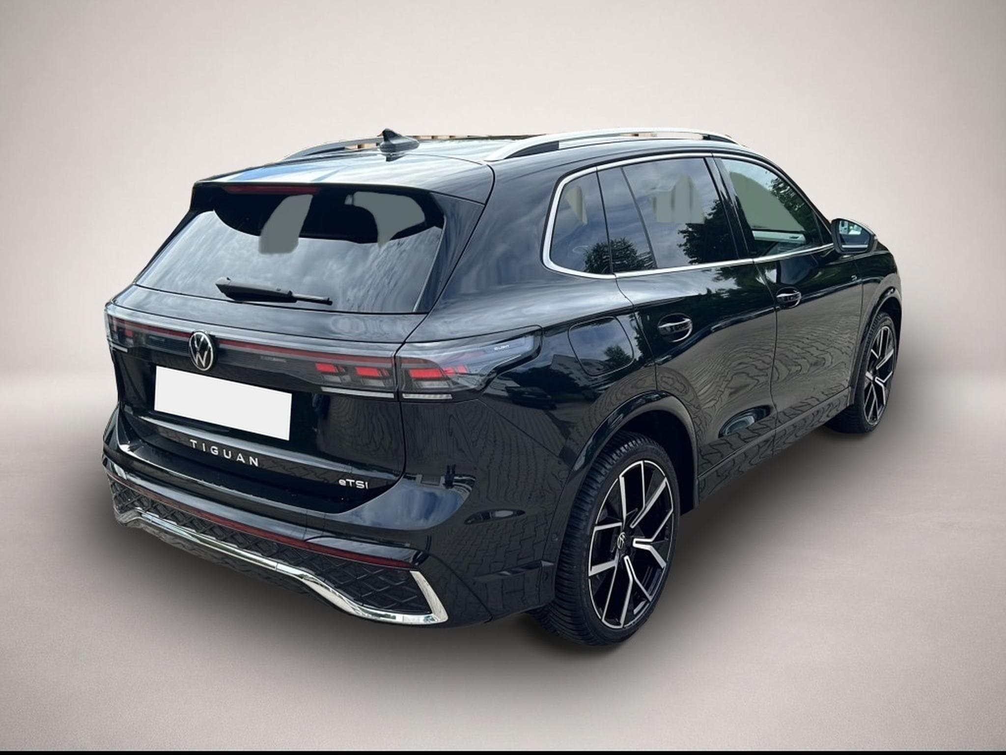 VW Tiguan (2025) - Photo 6