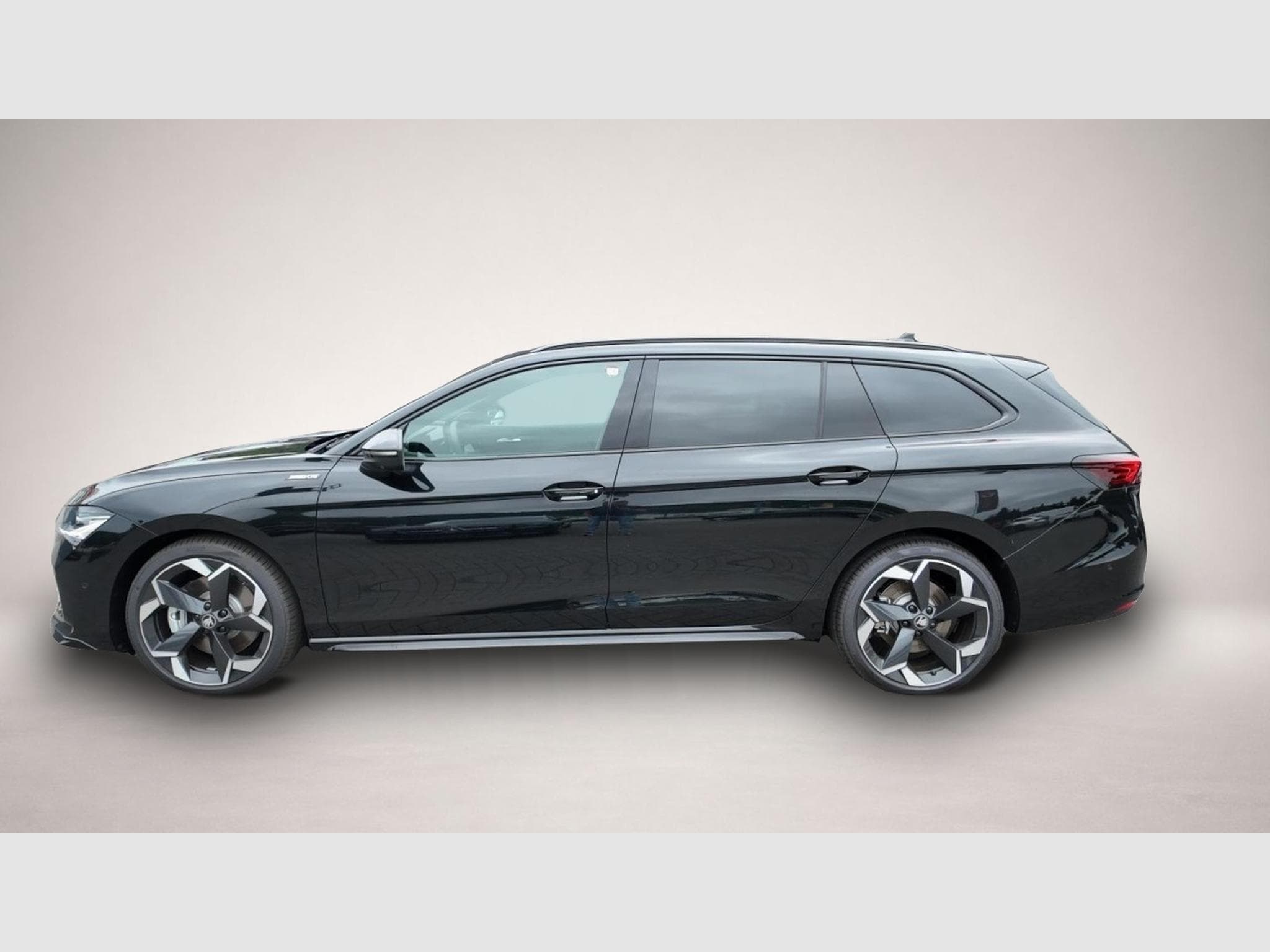 Skoda Superb (2026) - Photo 4