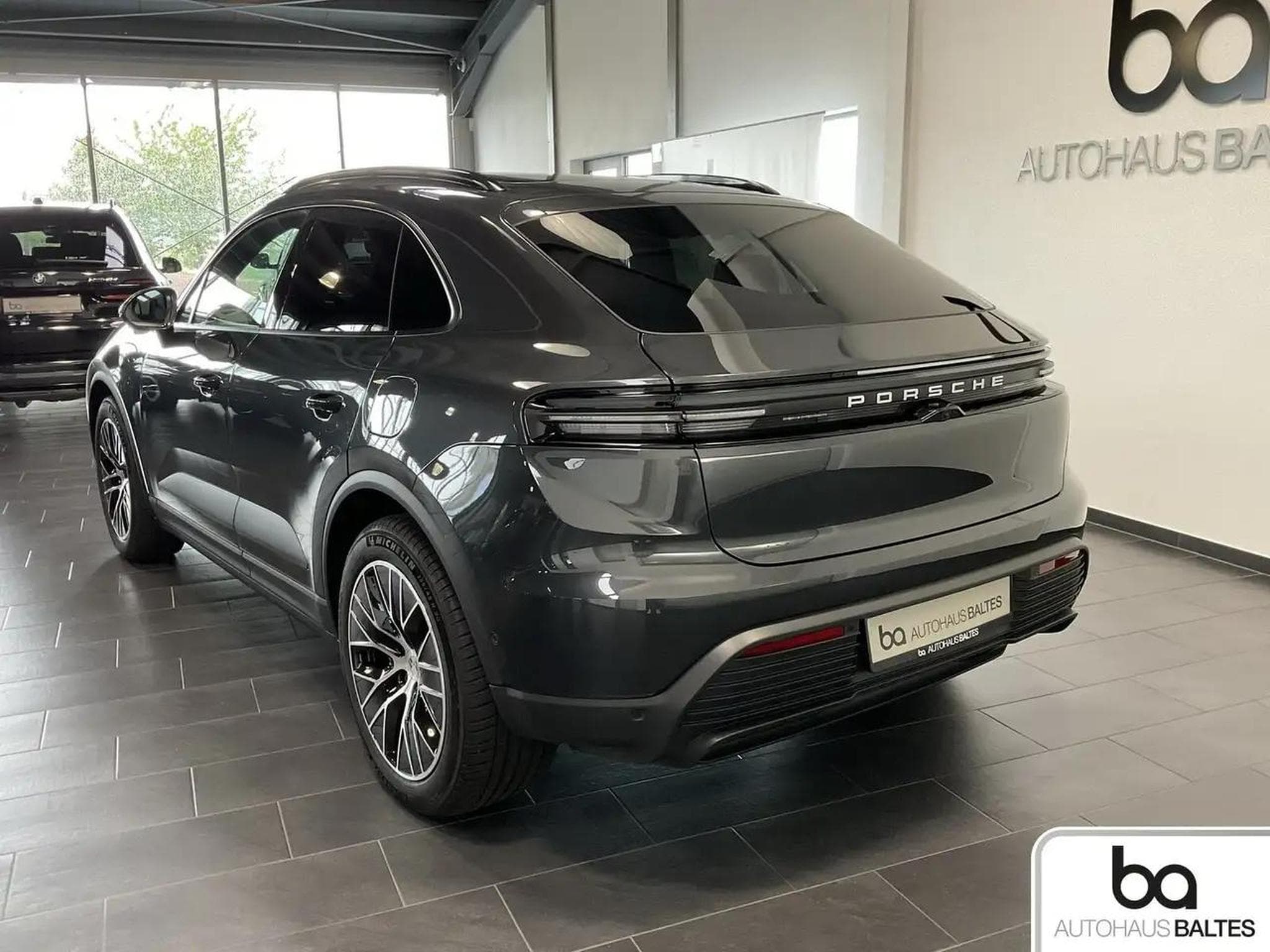 Porsche Macan (2026) - Photo 4