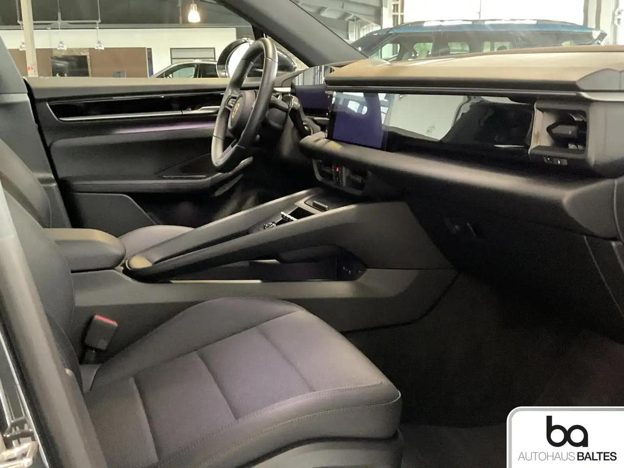 Porsche Macan (2026) - Photo 6