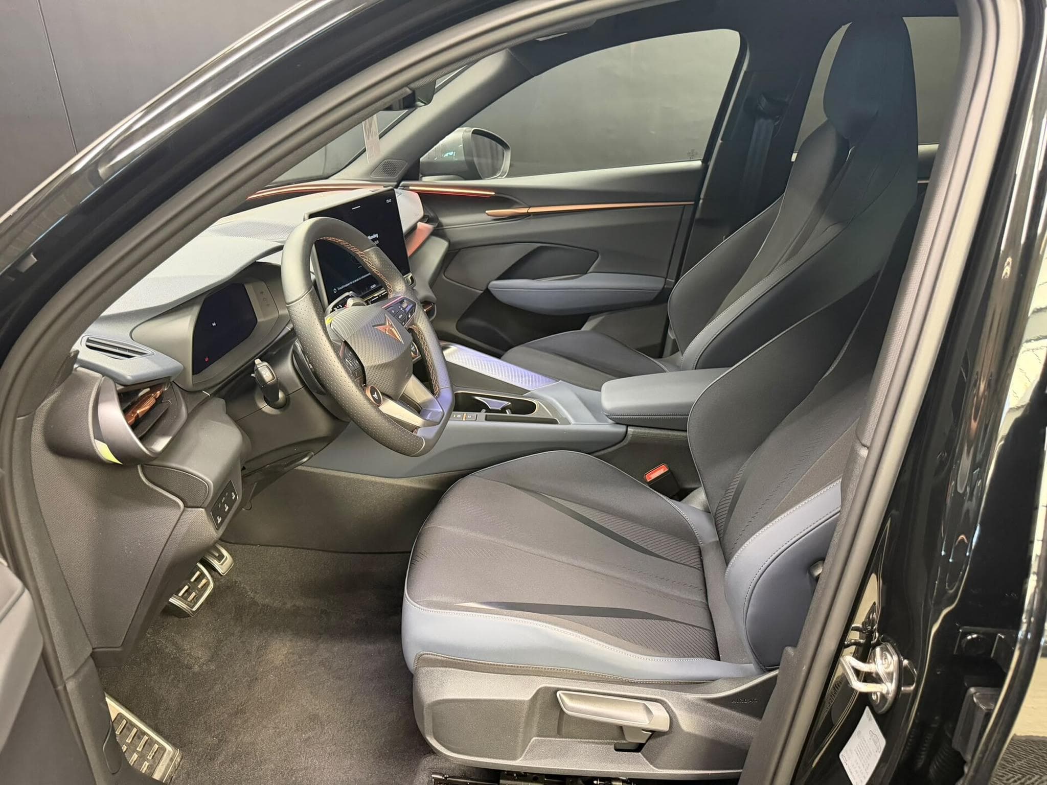 Cupra Terramar VZ 2,0 TSI 265 HK 4x4 DSG (2025) - Foto 14