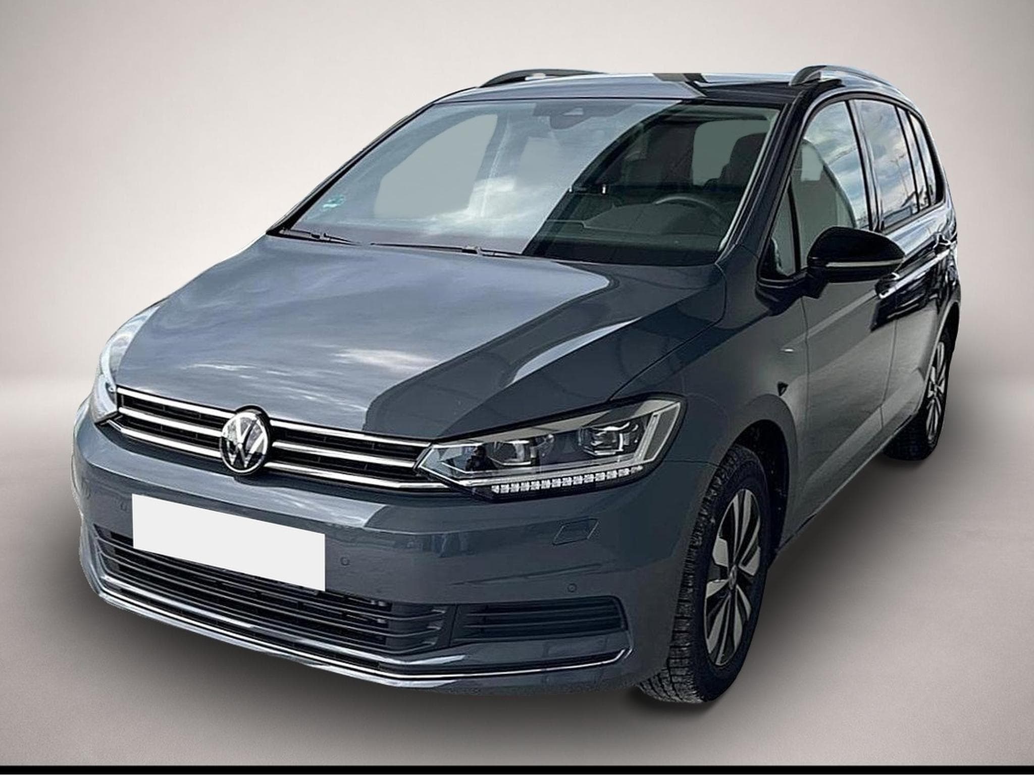 VW Touran (2026) - Photo 1