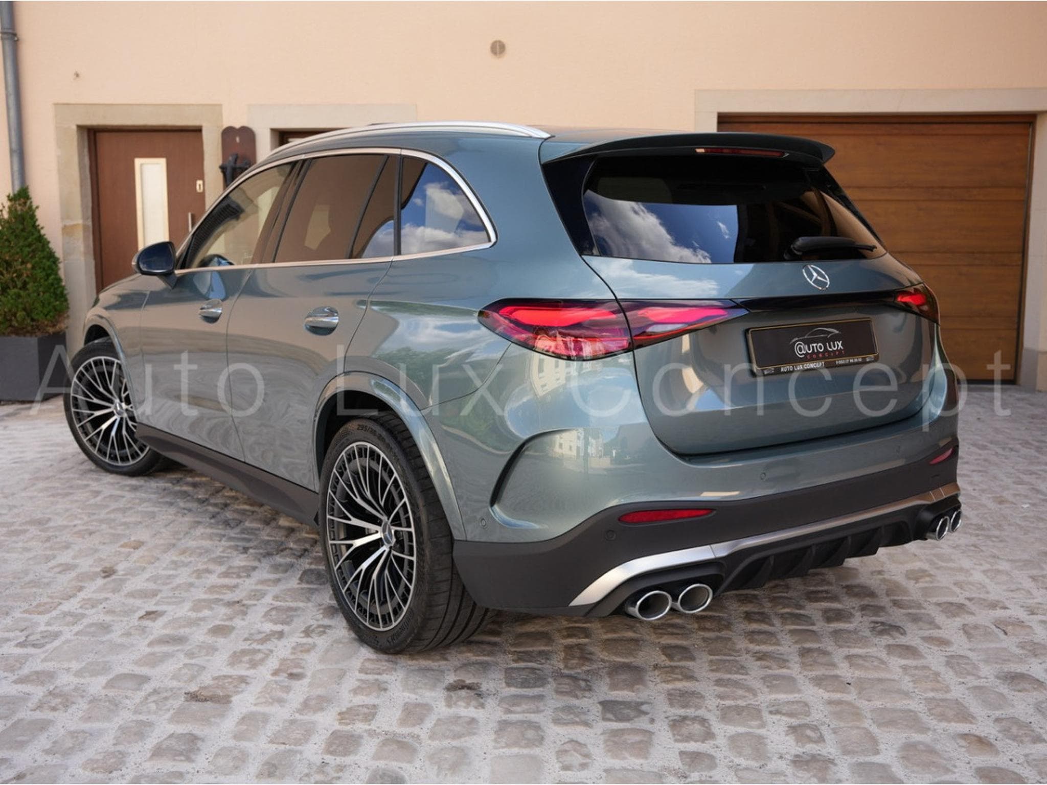 Mercedes GLC 43 AMG 4MATIC (2025) - Photo 4