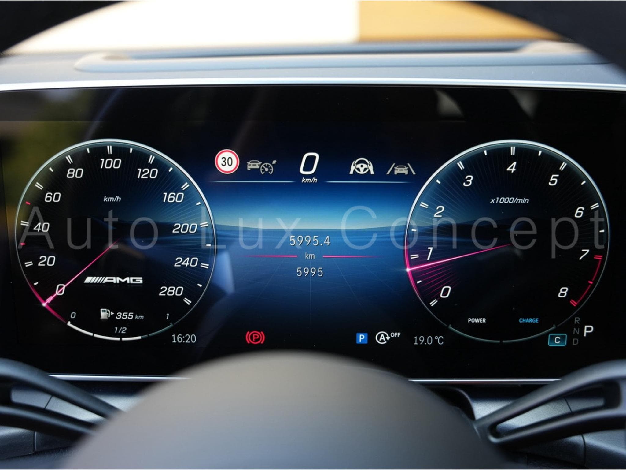 Mercedes GLC 43 AMG 4MATIC (2025) - Photo 26
