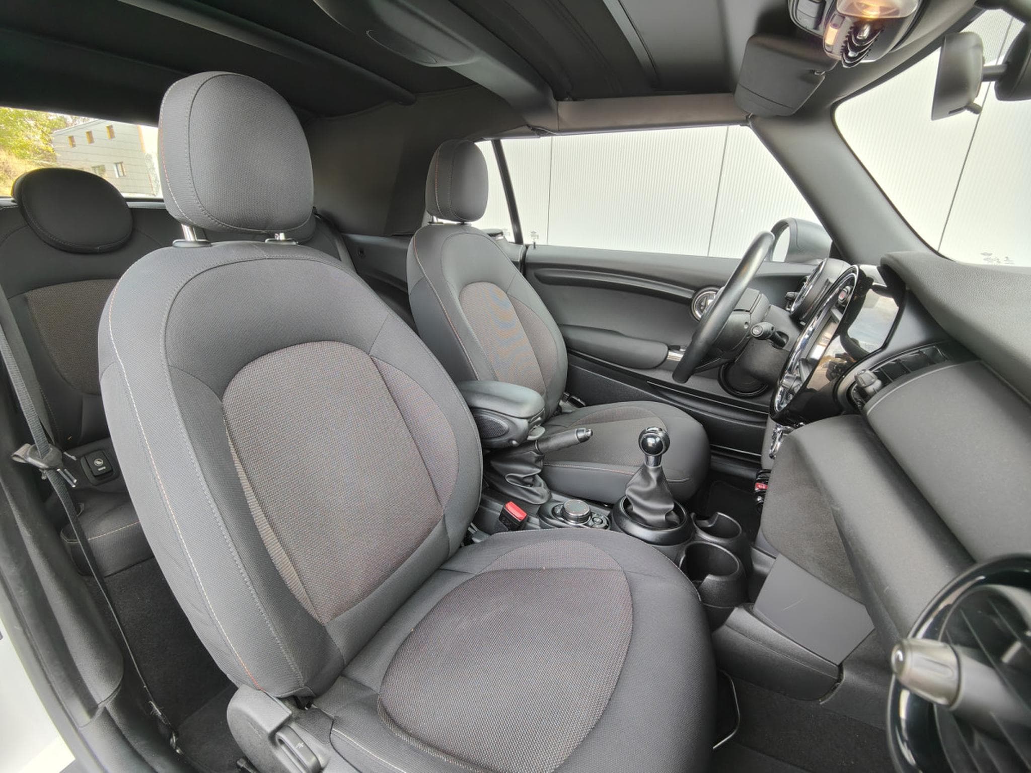 Mini Cooper Cabriolet 1.5 CABRIO BLUETOOTH SIEGE CHAUFFANTS GPS (2018) - Photo 7