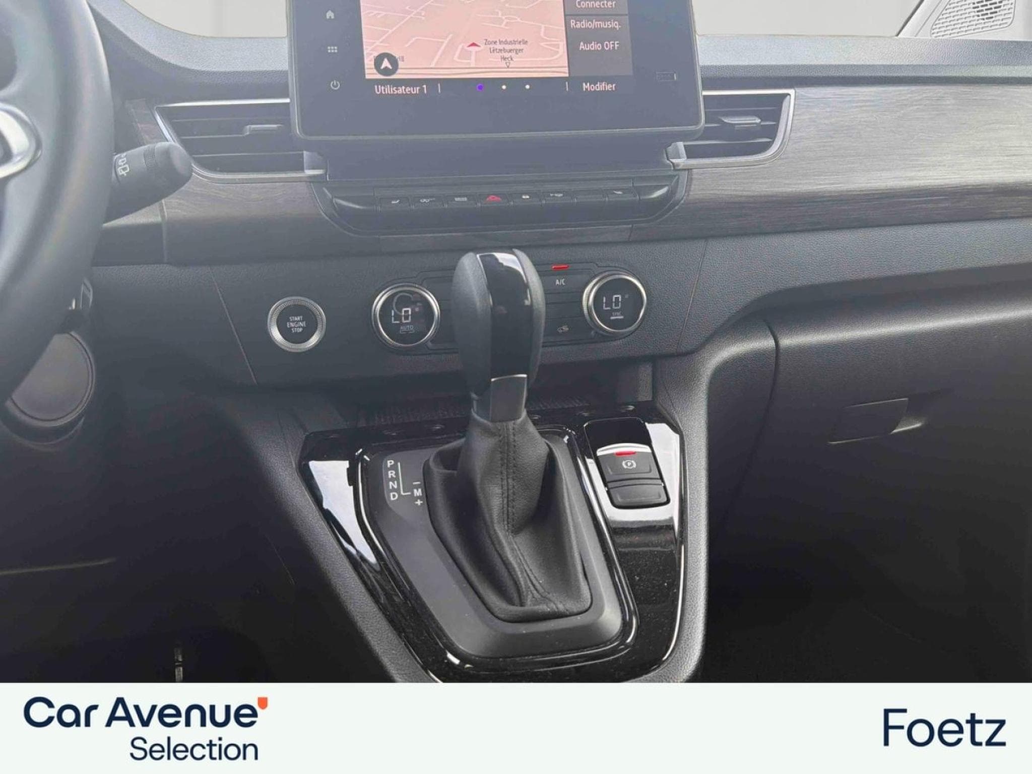 RENAULT Kangoo 1.3 TCe 130ch Techno EDC - 23 (2024) - Photo 2