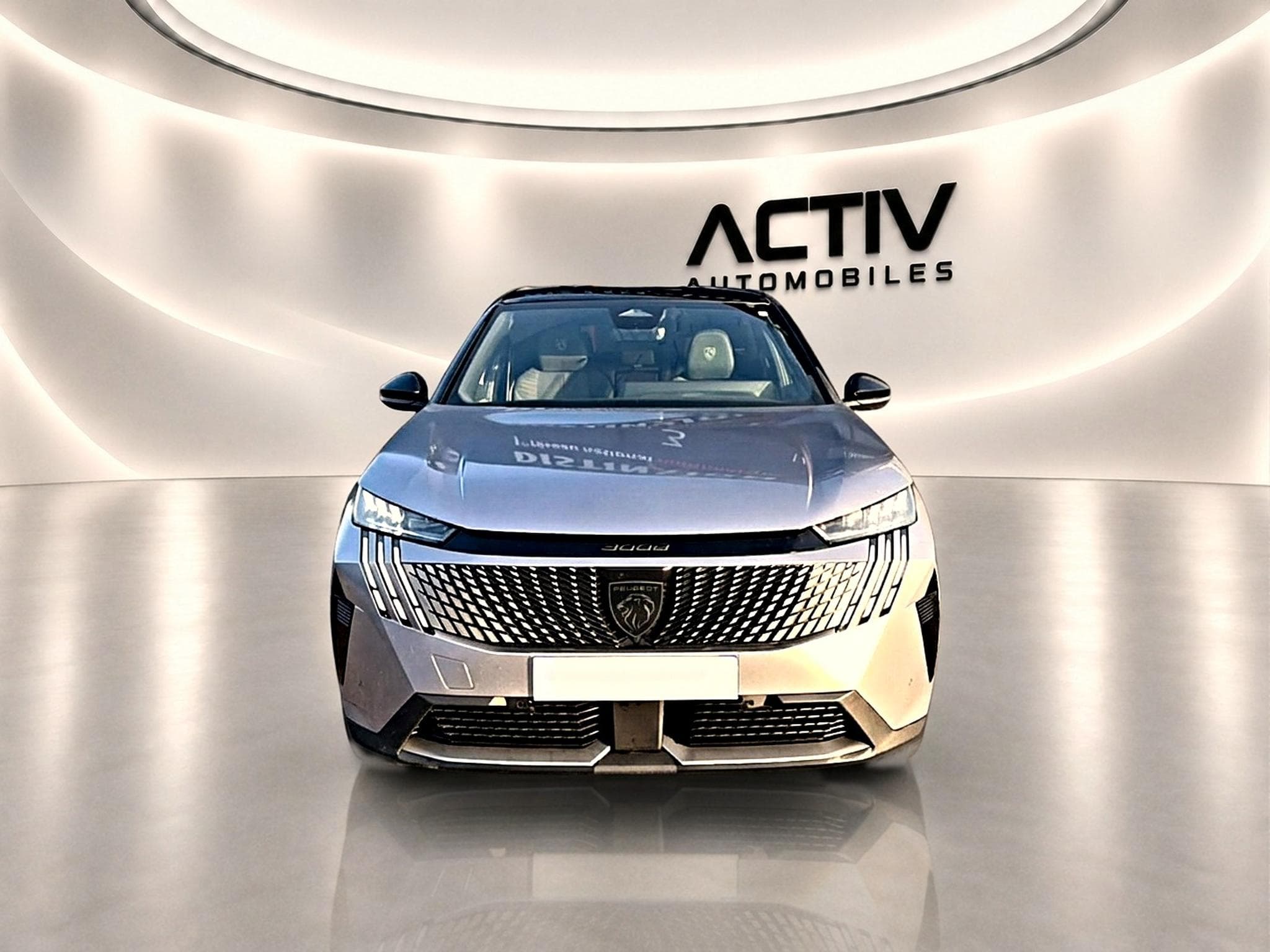 Peugeot 3008 1.2 HYBRID 145 GT E-DCS6 (2025) - Photo 2