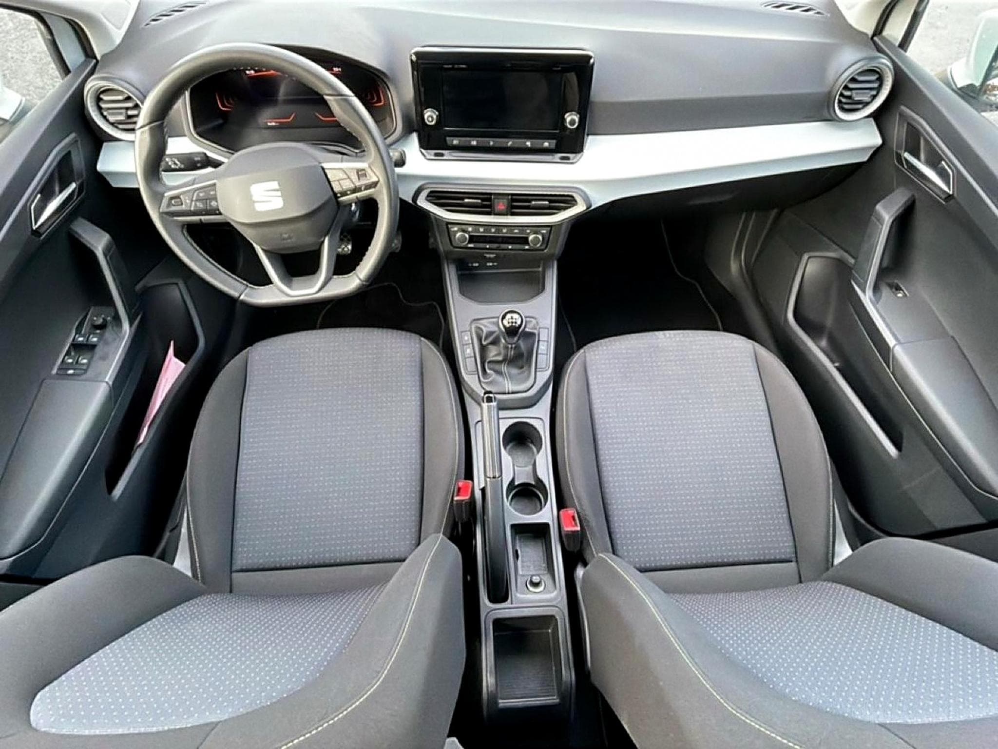Seat IBIZA 1.0 TSI 95 COPA (2025) - Photo 10