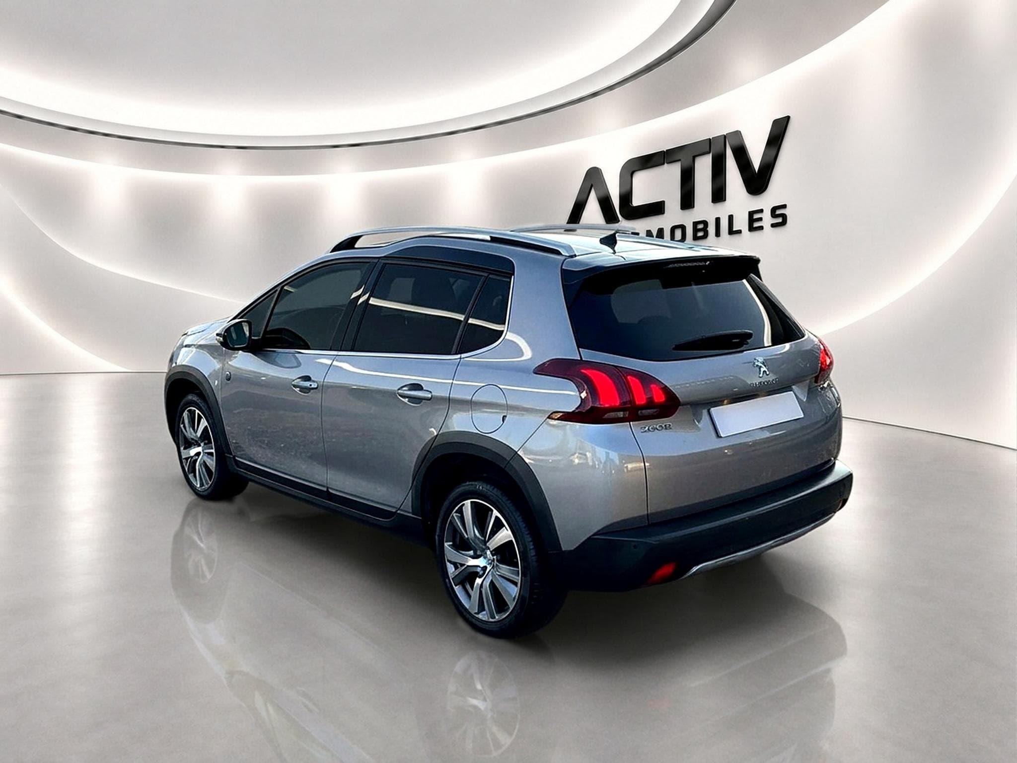 Peugeot 2008 1.2 PURETECH 110 CROSSWAY (2019) - Photo 5
