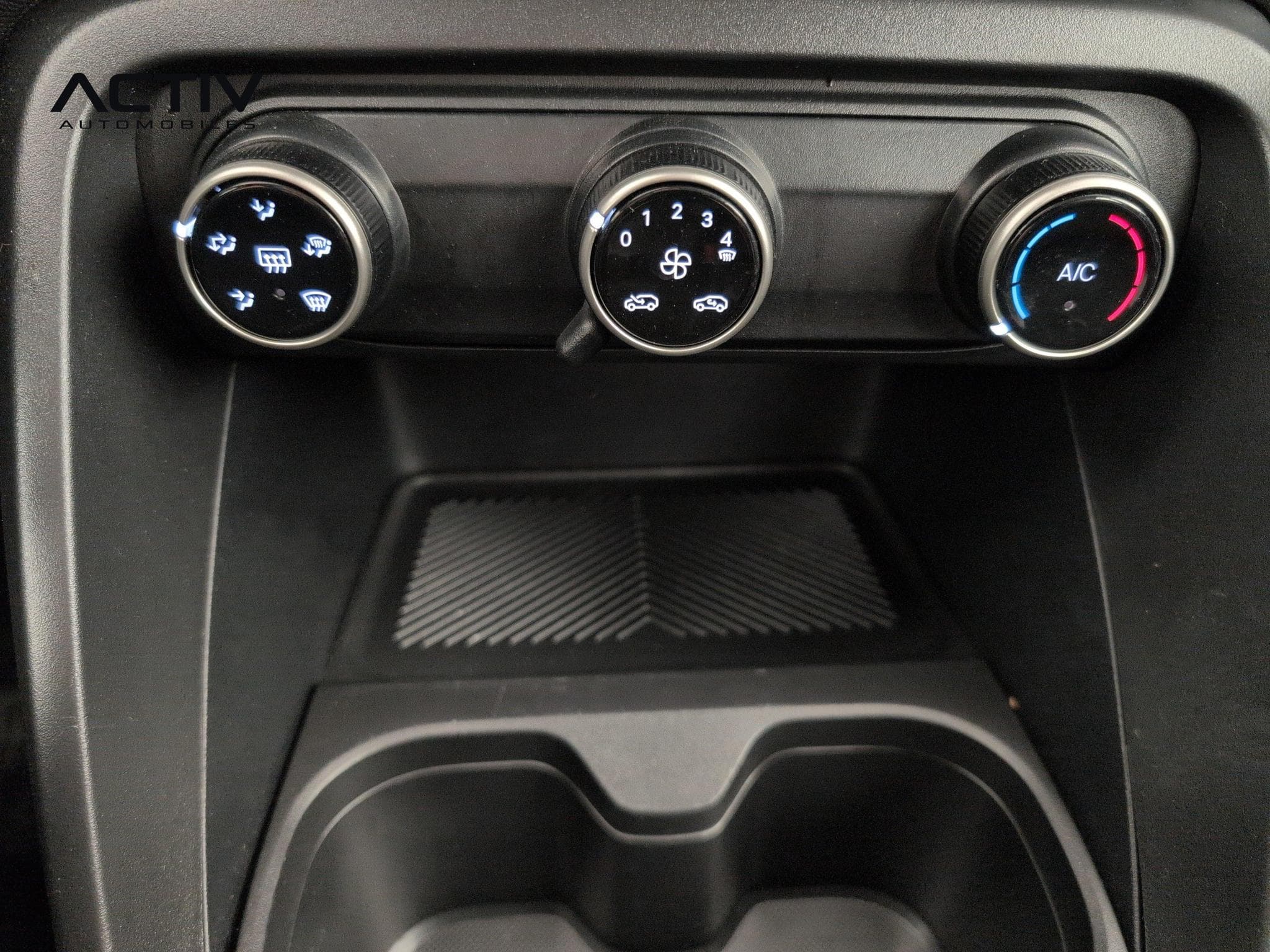 Citroën C3 TURBO 100 CH MANUELLE PLUS (2025) - Photo 19