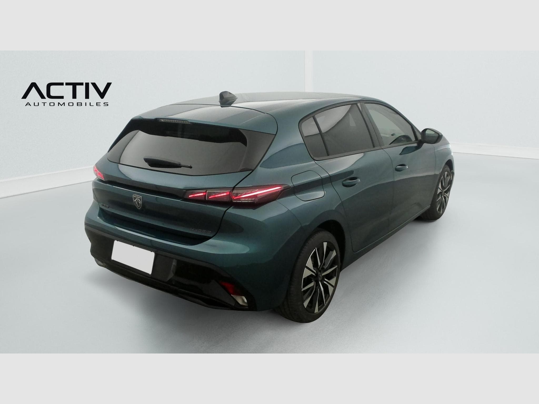 Peugeot 308 Hybrid 145 e-DCS6 Allure (2025) - Photo 7